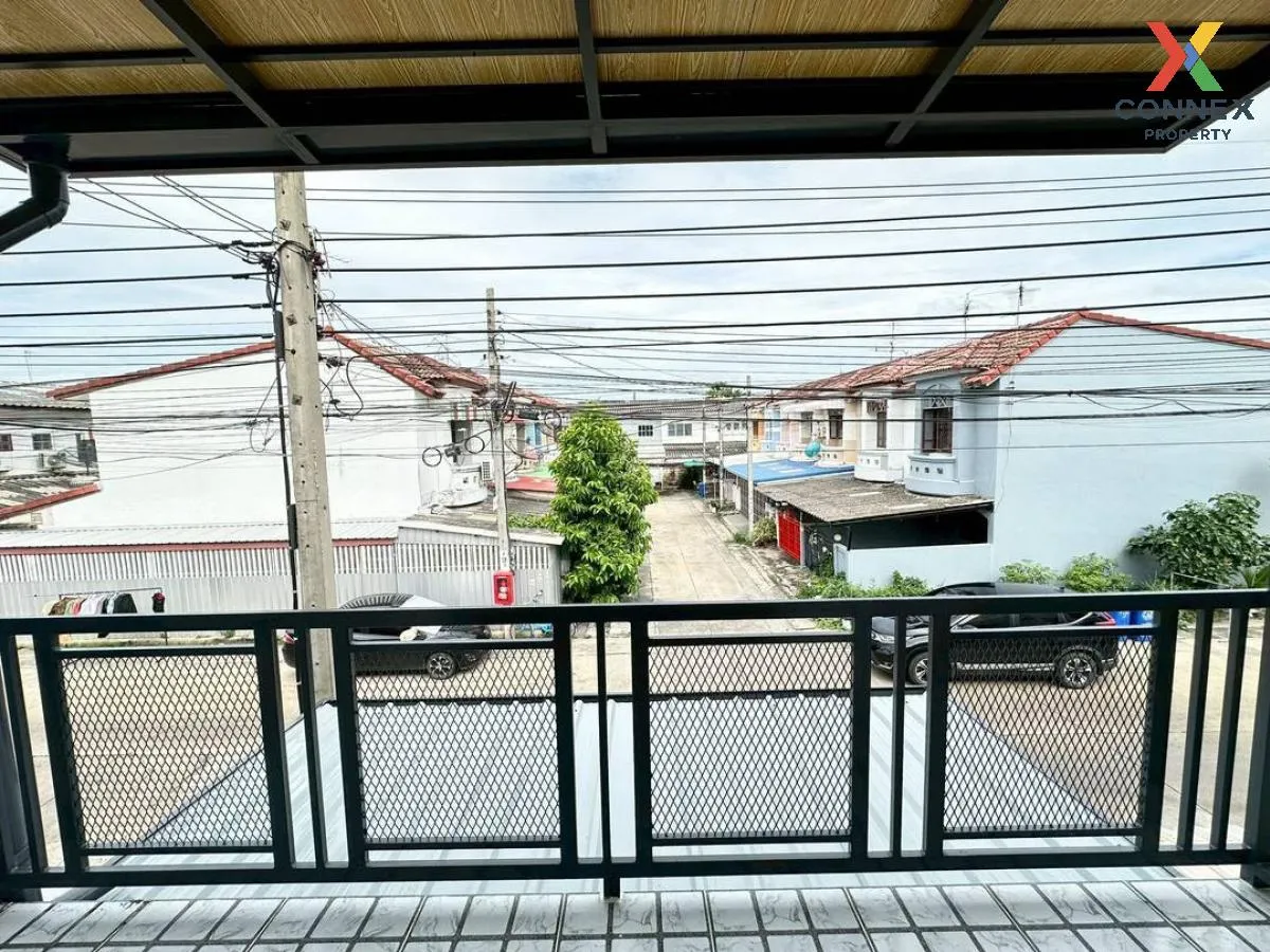 For Sale Townhouse/Townhome  , Baan Nunticha 4 , newly renovated 