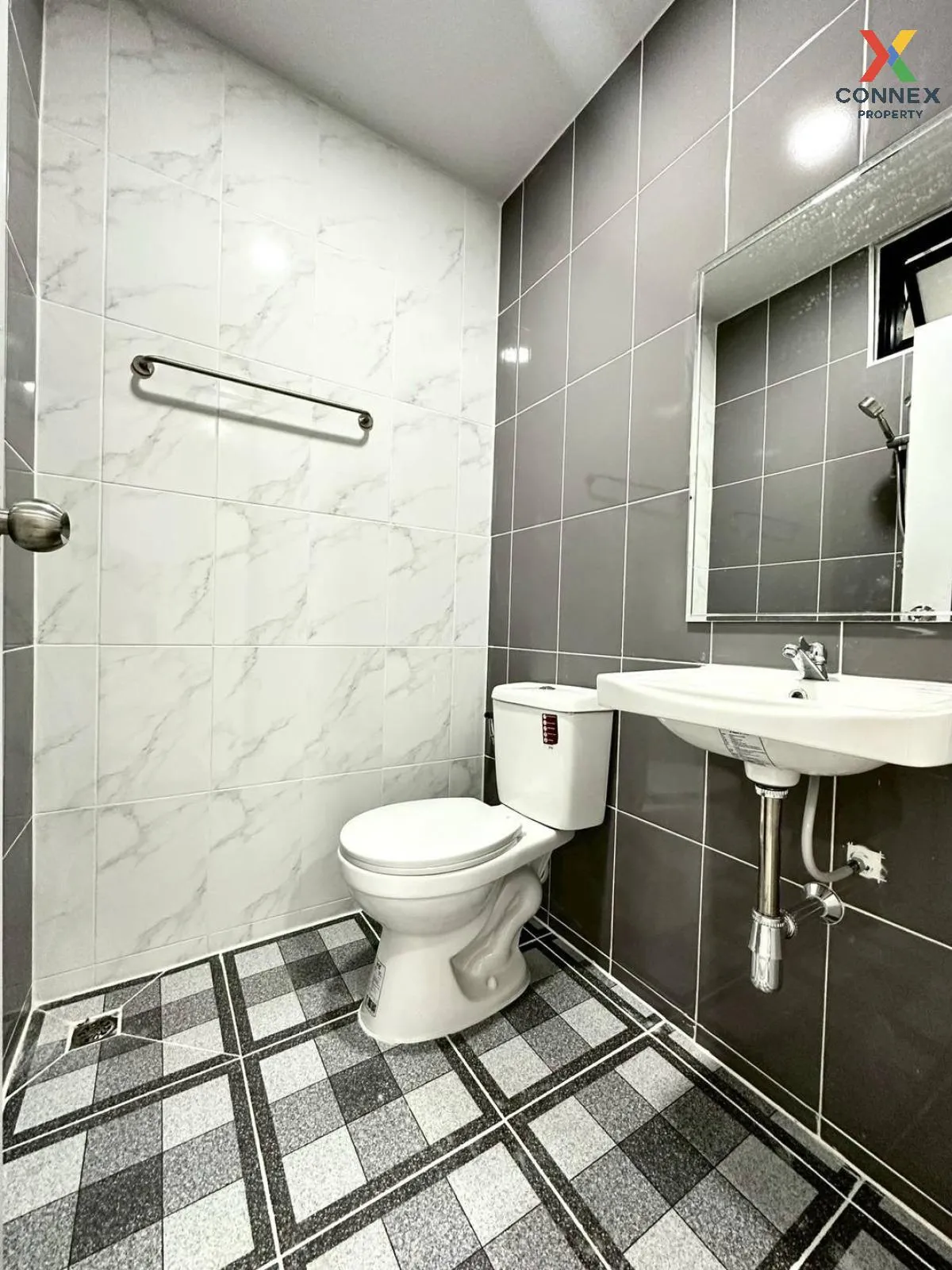 For Sale Townhouse/Townhome  , Baan Nunticha 4 , newly renovated 