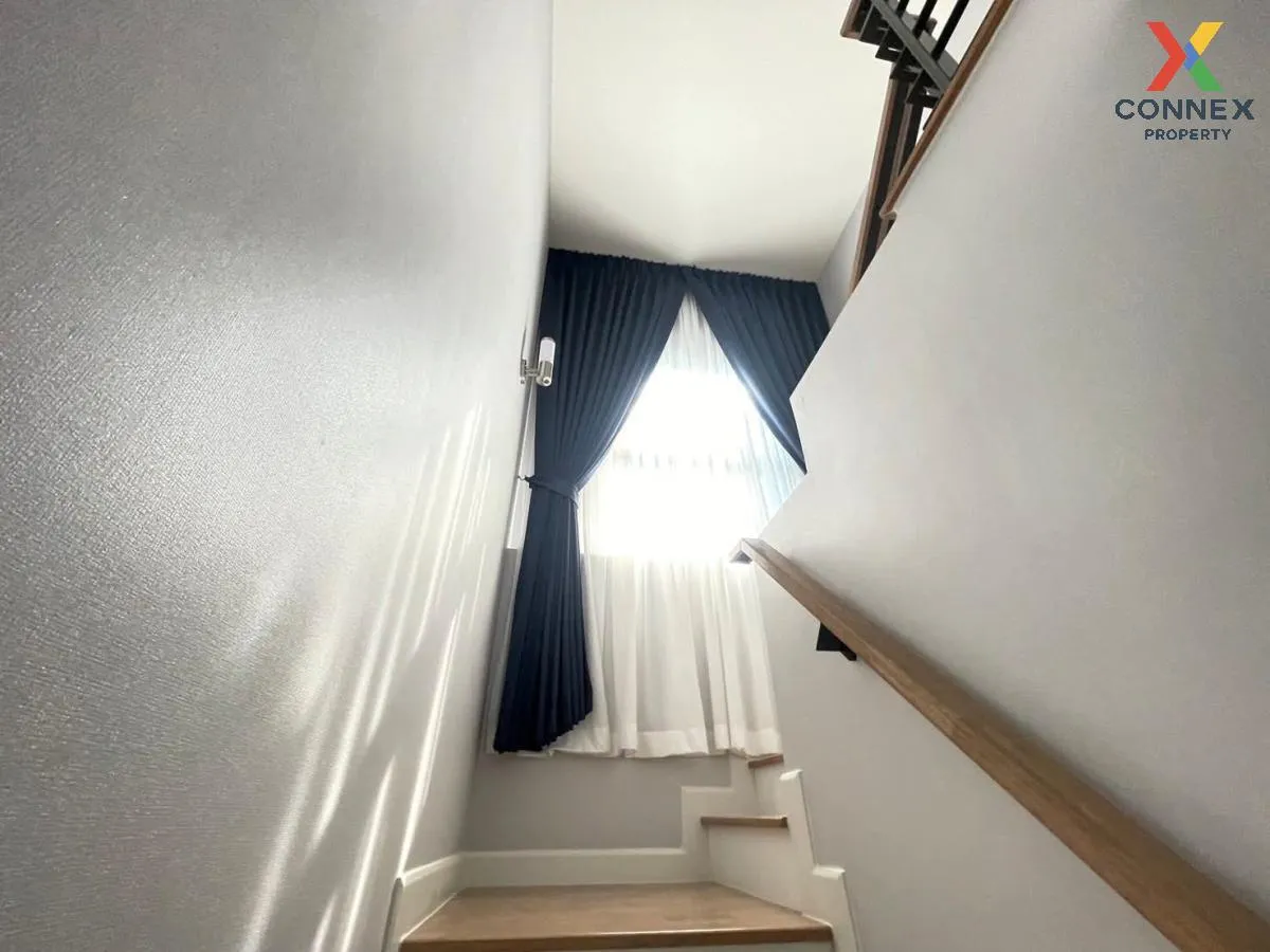 For Rent House , Centro Bangna - Kingkaew , wide frontage , Racha