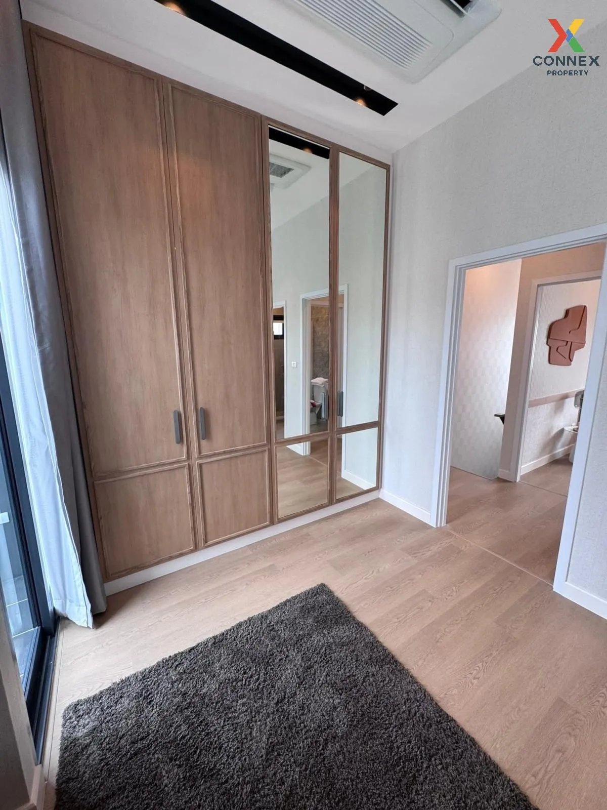 For Rent Townhouse/Townhome  , Goldina Sukhumvit - Bearing , BTS-