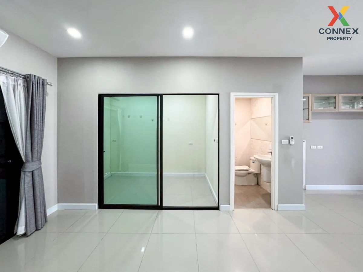 ขายทาวน์เฮ้าส์/ทาวน์โฮม  พาทิโอ วัชรพล-รามอินทรา MRT-วัชรพล ท่าแร