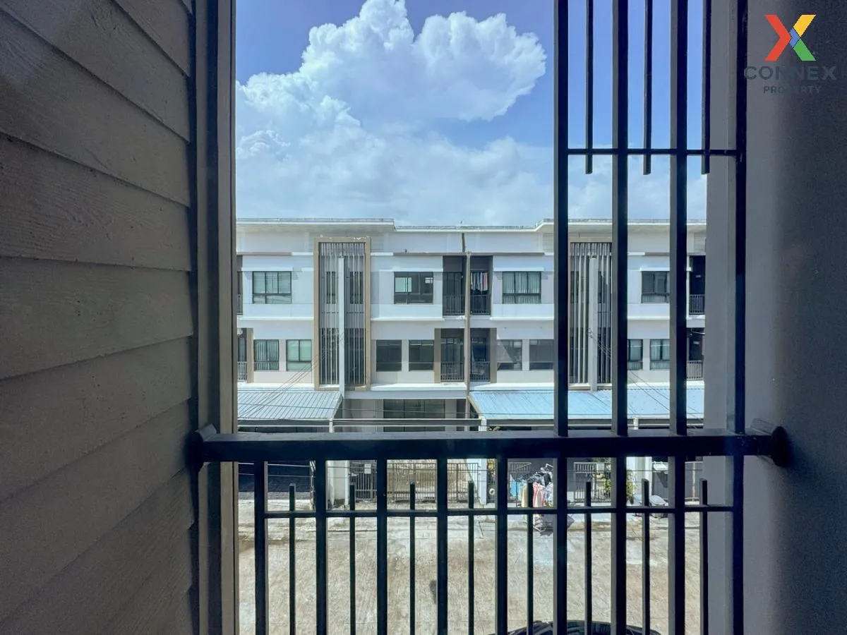 ขายทาวน์เฮ้าส์/ทาวน์โฮม  พาทิโอ วัชรพล-รามอินทรา MRT-วัชรพล ท่าแร