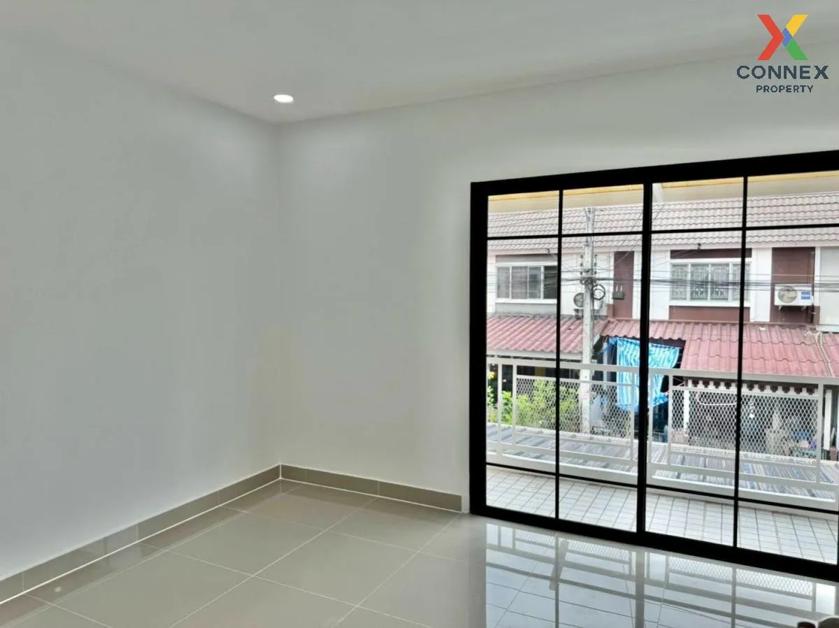 ขายทาวน์เฮ้าส์/ทาวน์โฮม  บ้านพฤกษา 65/2 รังสิต - คลอง 2 หน้ากว้าง