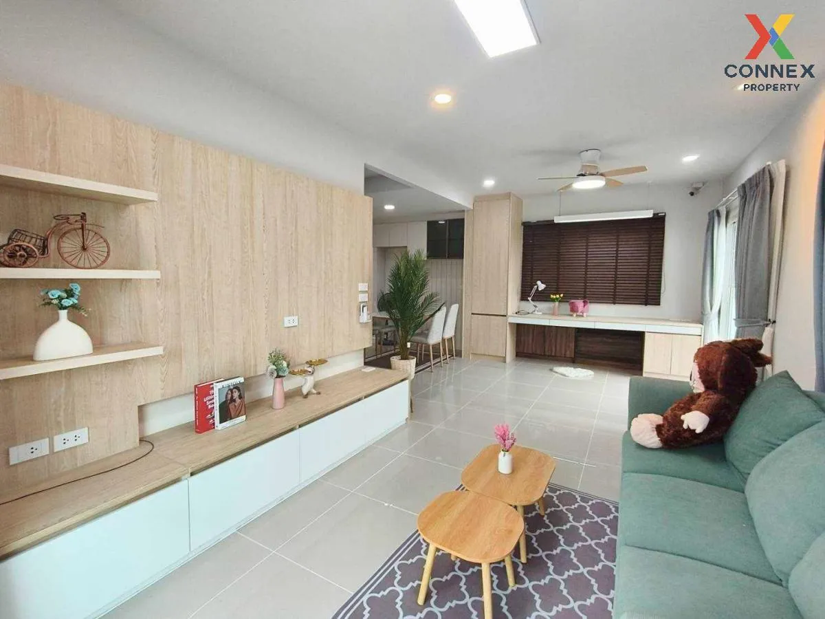 ขายบ้าน  ภัสสร 19 วัชรพล-วงแหวน หน้ากว้าง รีโนเวทใหม่ ออเงิน เขต 