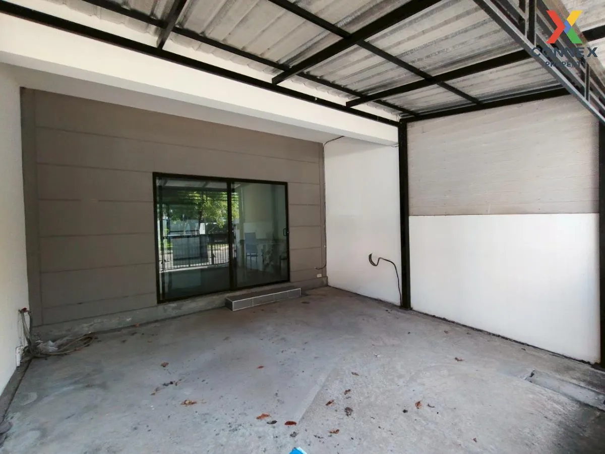 ขายทาวน์เฮ้าส์/ทาวน์โฮม  พฤกษาไลท์ ล็อกซ์ สุขุมวิท - เทพารักษ์ หน 2