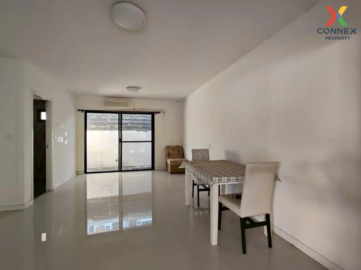 ขายทาวน์เฮ้าส์/ทาวน์โฮม  พฤกษาไลท์ ล็อกซ์ สุขุมวิท - เทพารักษ์ หน