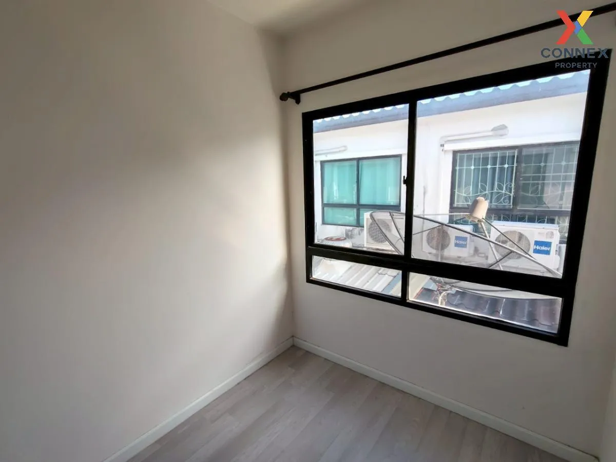 ขายทาวน์เฮ้าส์/ทาวน์โฮม  พฤกษาไลท์ ล็อกซ์ สุขุมวิท - เทพารักษ์ หน