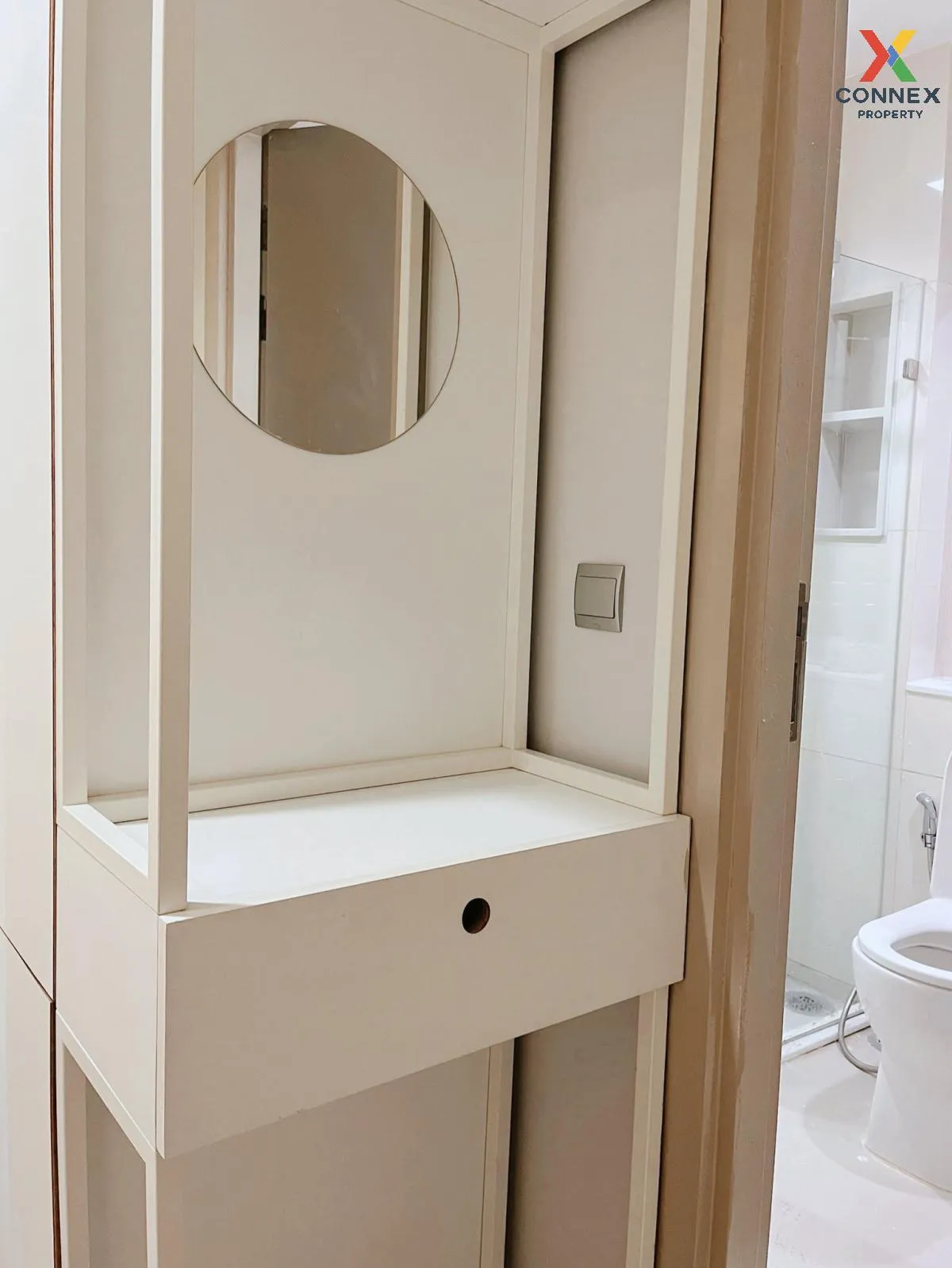 เช่าคอนโด  ไลฟ์ อโศก - พระรามเก้า MRT-พระราม 9 มักกะสัน เขต ราชเท