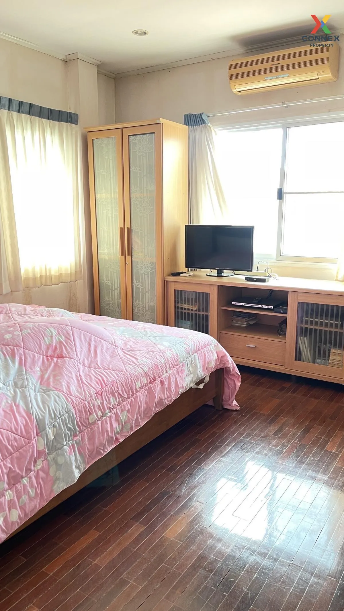 For Sale House , Siriwan-Chuan Chom Village Bang Kruai - Sai Noi 