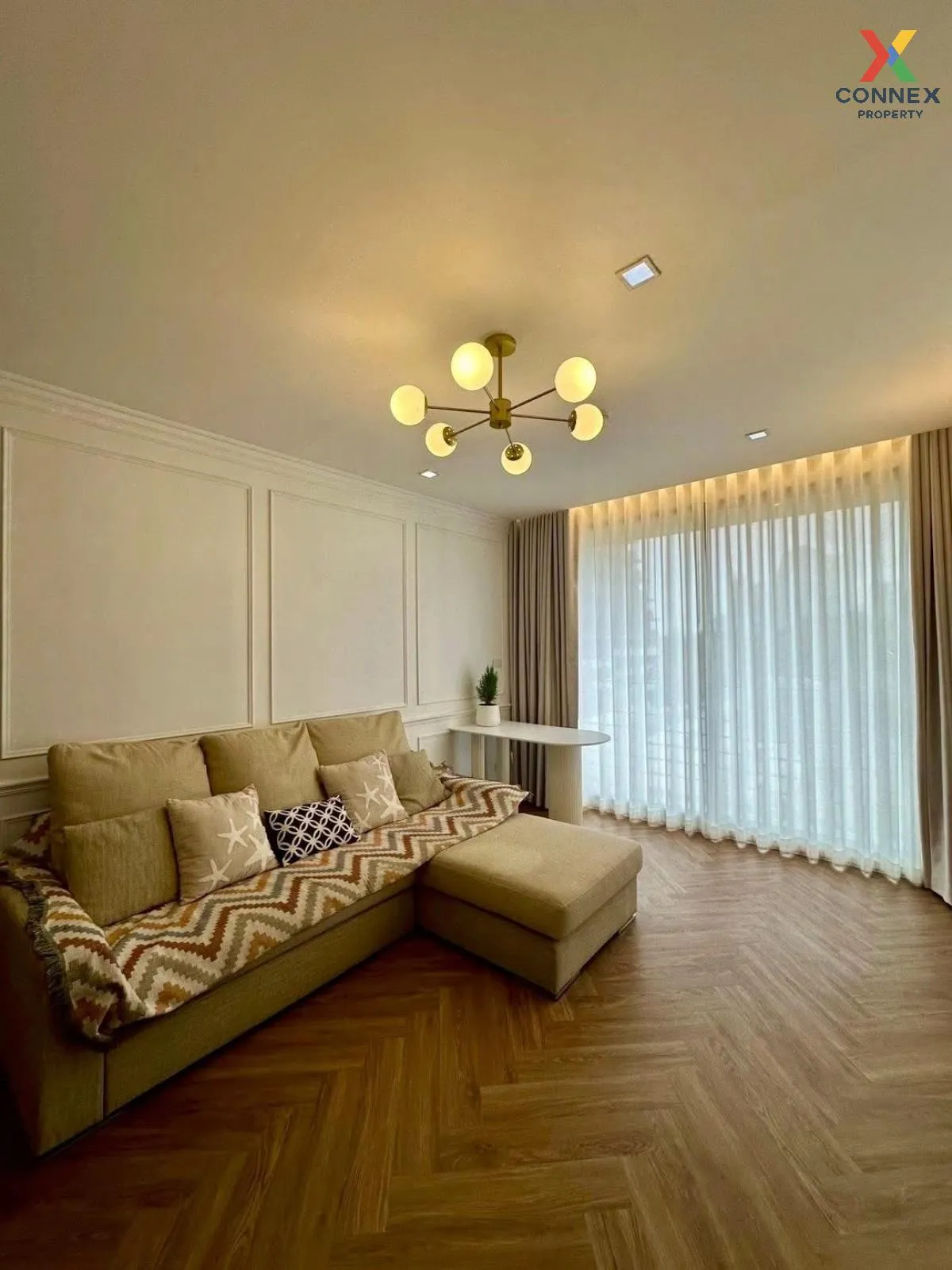 เช่าคอนโด  โนเบิล แอมเบียนส์ สารสิน วิวสวย BTS-สถานีราชดำริ ลุมพิ