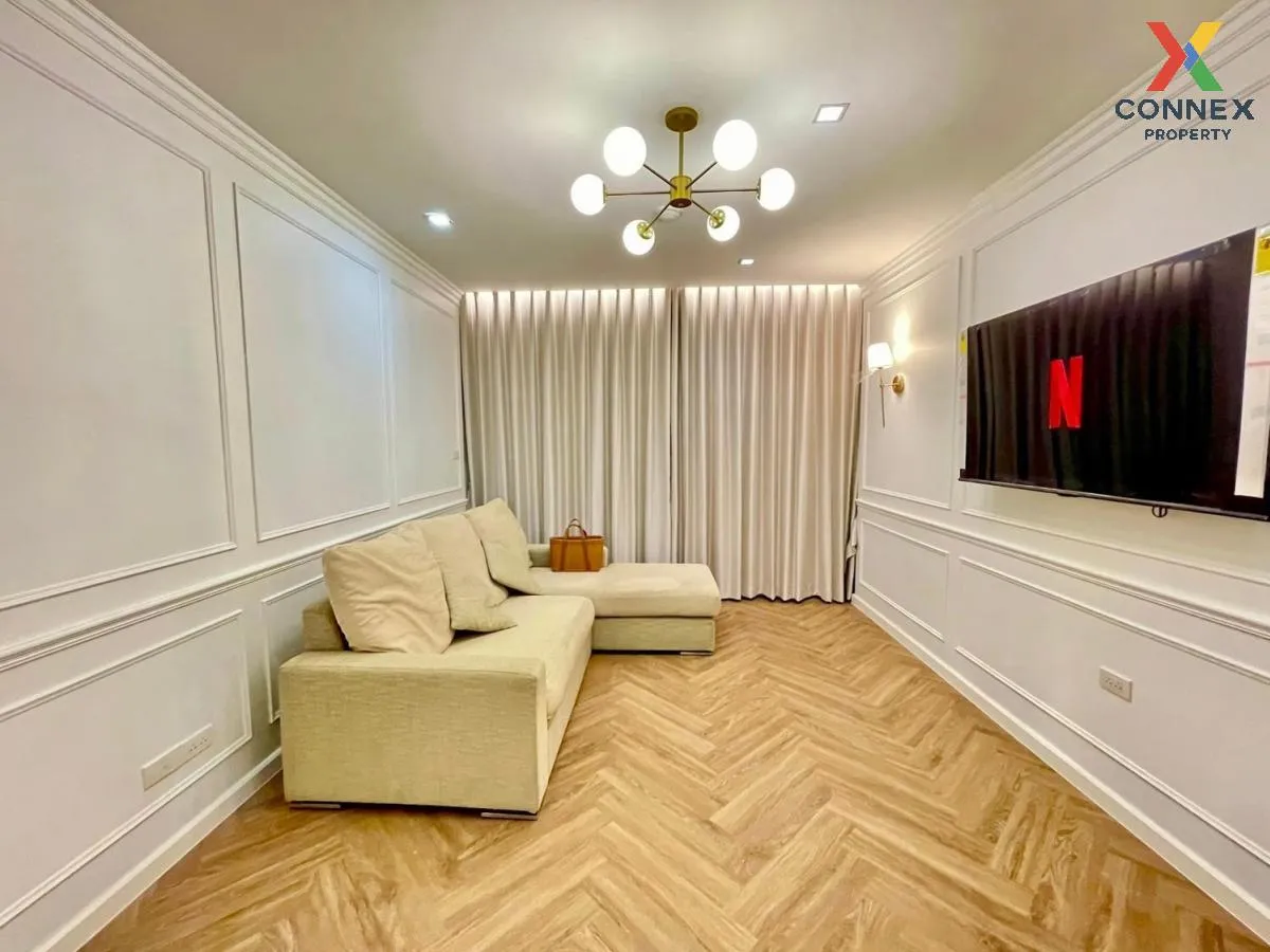 เช่าคอนโด  โนเบิล แอมเบียนส์ สารสิน วิวสวย BTS-สถานีราชดำริ ลุมพิ