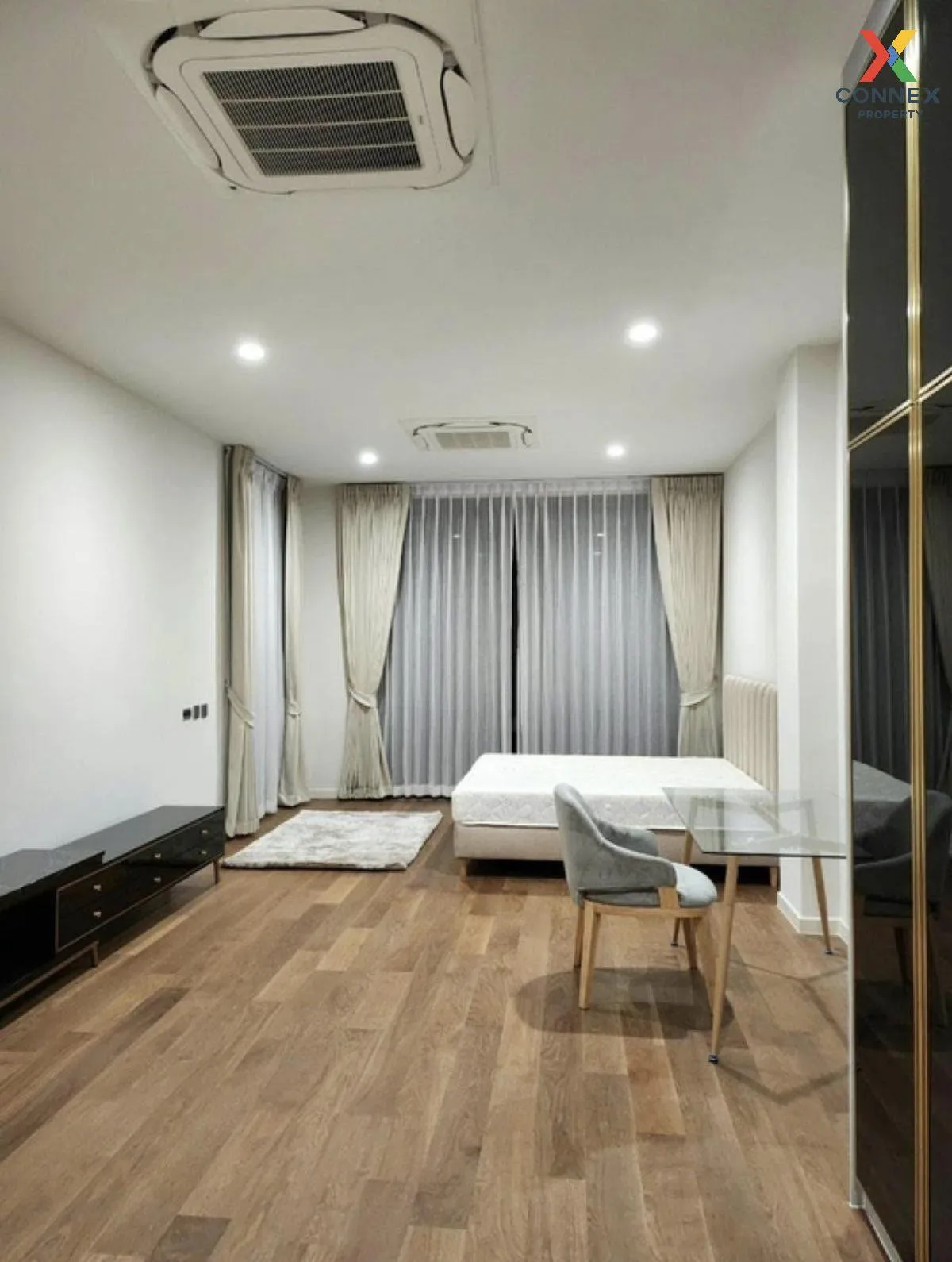 For Rent House , BuGaan Rama 9-Meng Jai , nice view , Wang Thong 