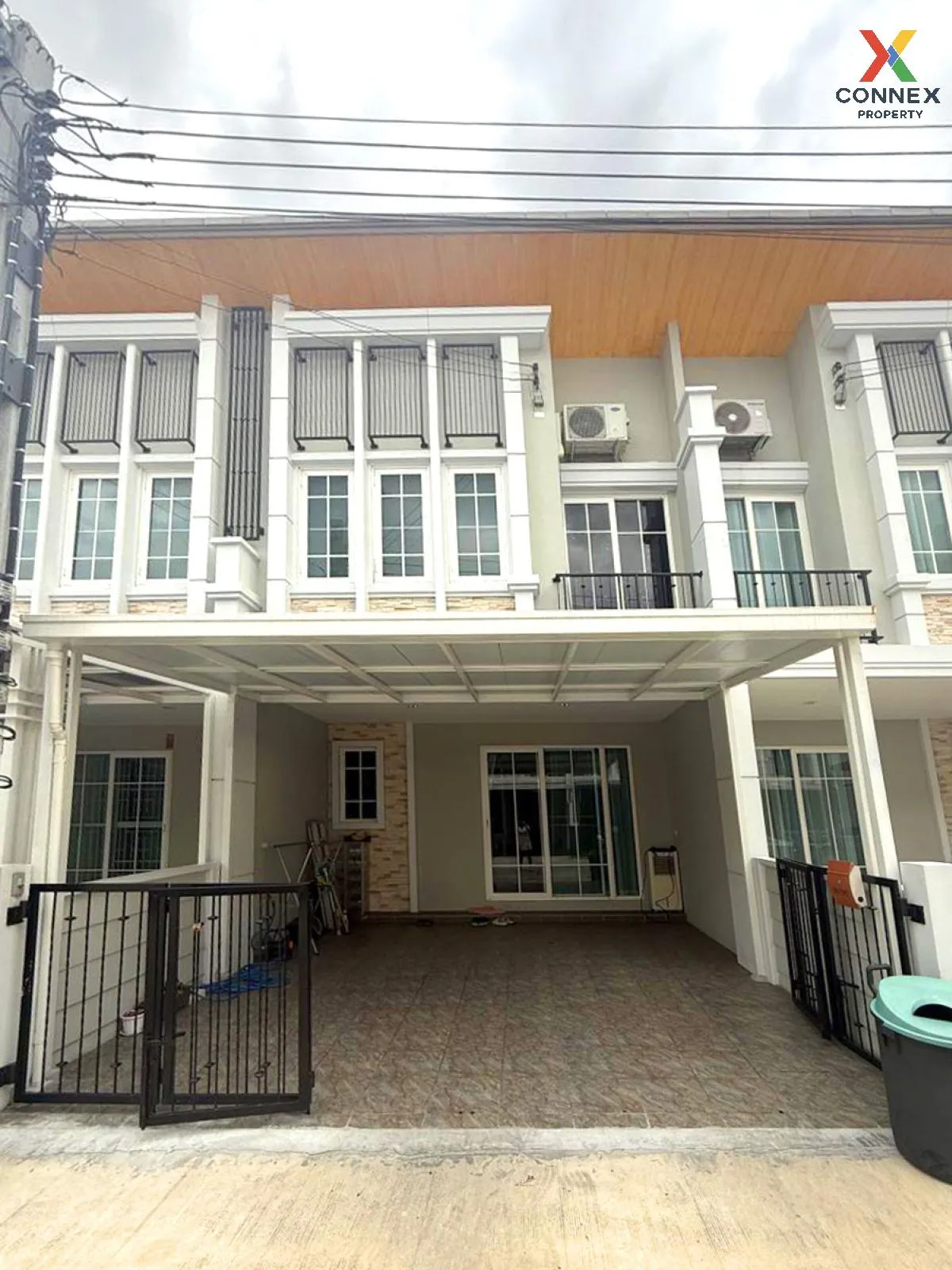 ขายทาวน์เฮ้าส์/ทาวน์โฮม  โกลเด้นทาวน์  รามอินทรา-วงแหวน วิวสวย บา 1