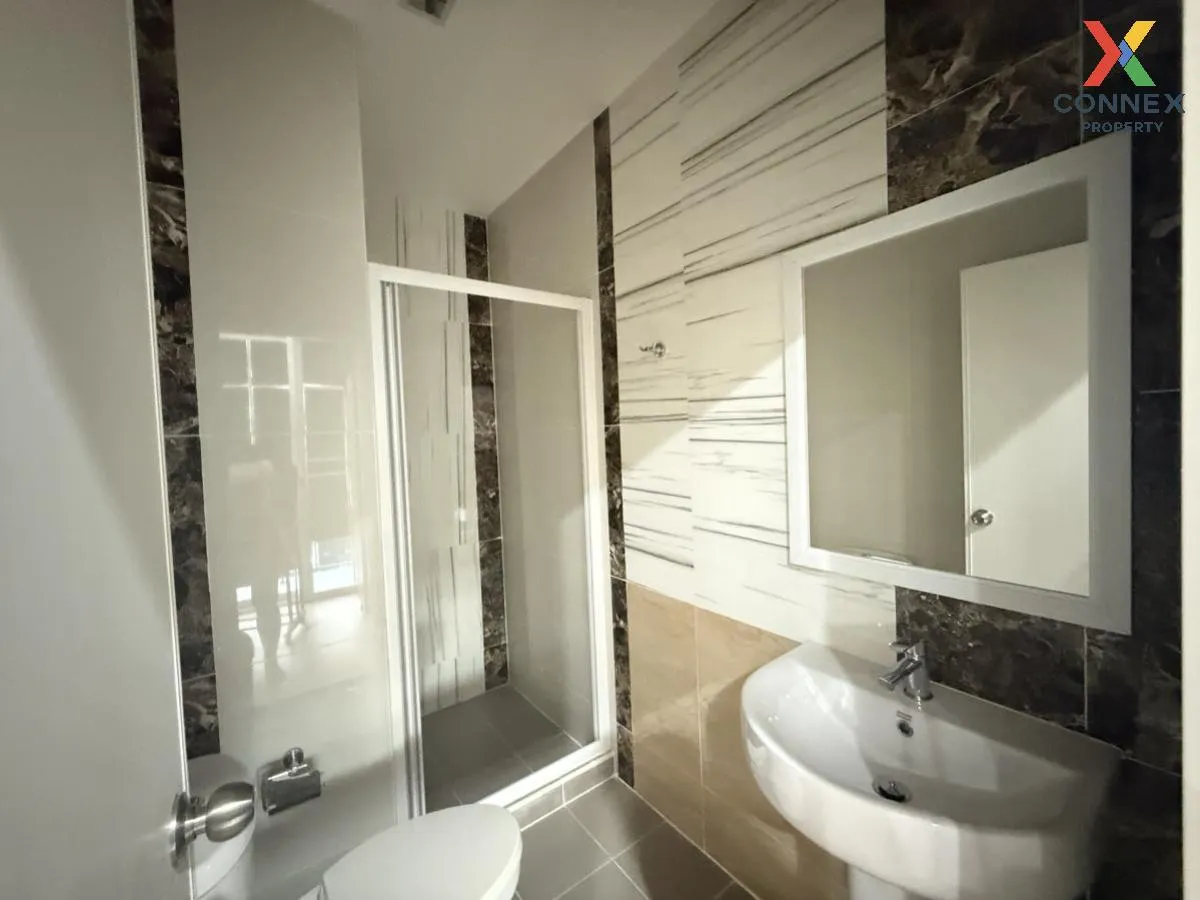 ขายทาวน์เฮ้าส์/ทาวน์โฮม  โกลเด้นทาวน์  รามอินทรา-วงแหวน วิวสวย บา