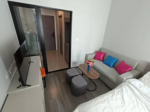 เช่าคอนโด  ไอดีโอ รามคำแหง - ลำสาลี สเตชั่น MRT-ลำสาลี (สายสีเหลือง) หัวหมาก เขต บางกะปิ กรุงเทพ CX-124137