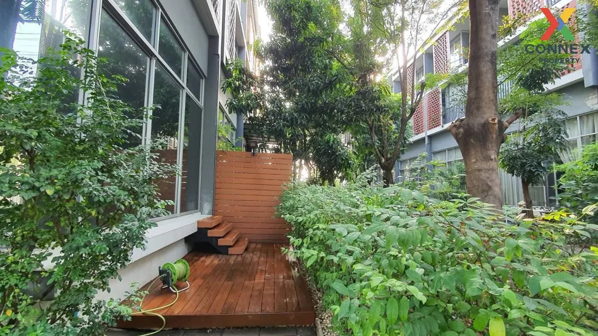 For Sale Townhouse/Townhome  , Siamese Blossom @ Fashion , corner 3