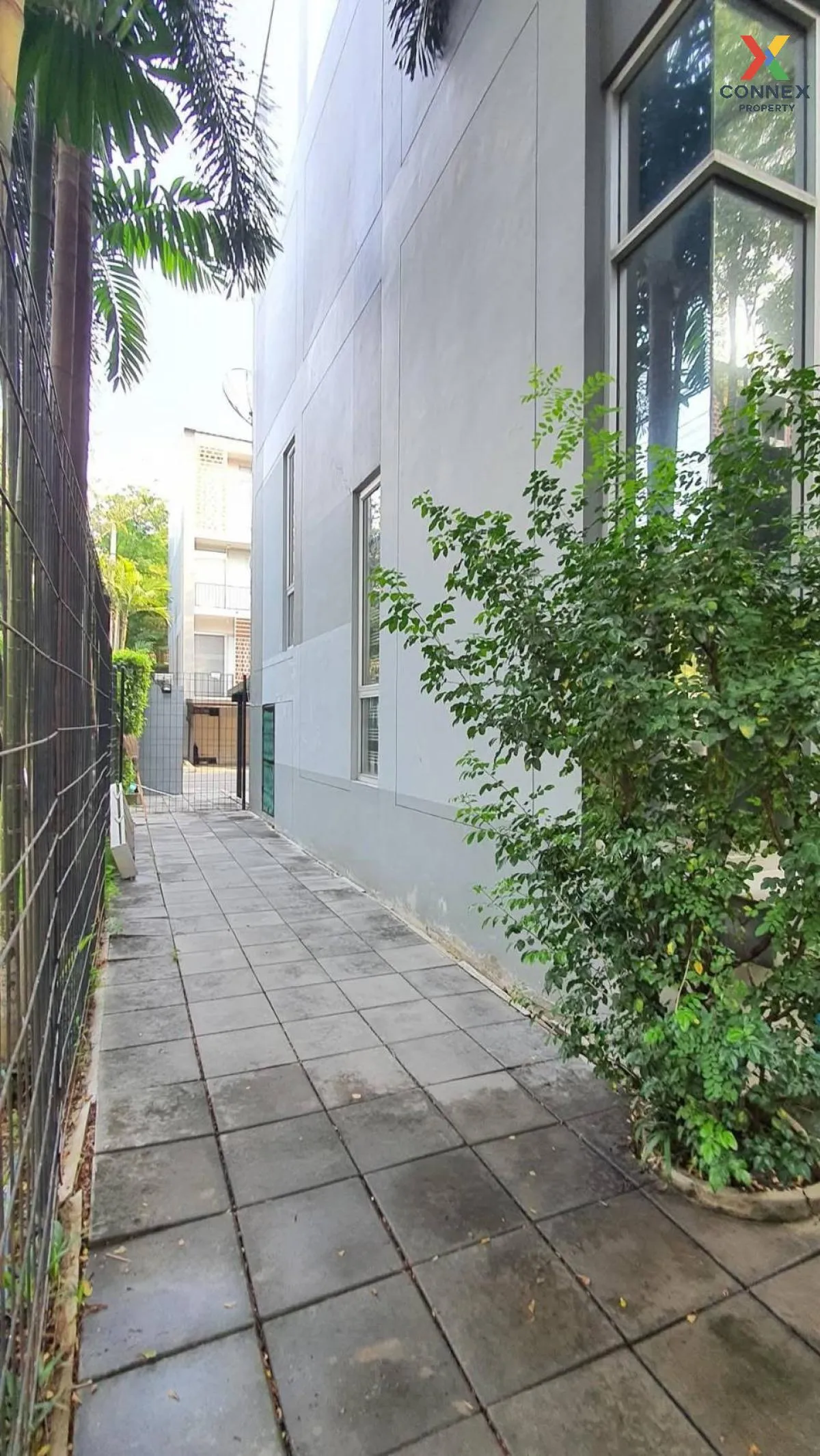 For Sale Townhouse/Townhome  , Siamese Blossom @ Fashion , corner 4