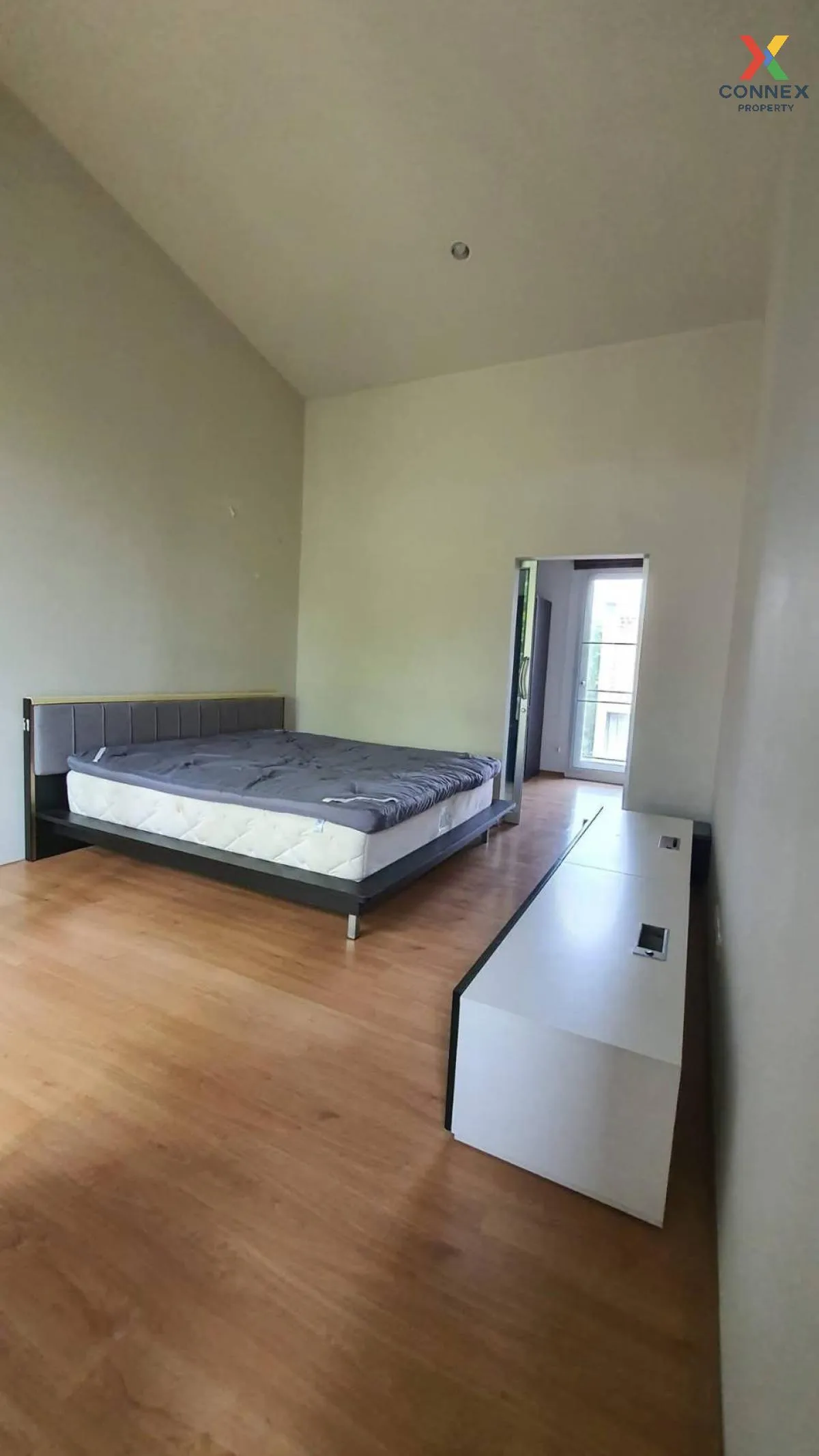 For Sale Townhouse/Townhome  , Siamese Blossom @ Fashion , corner