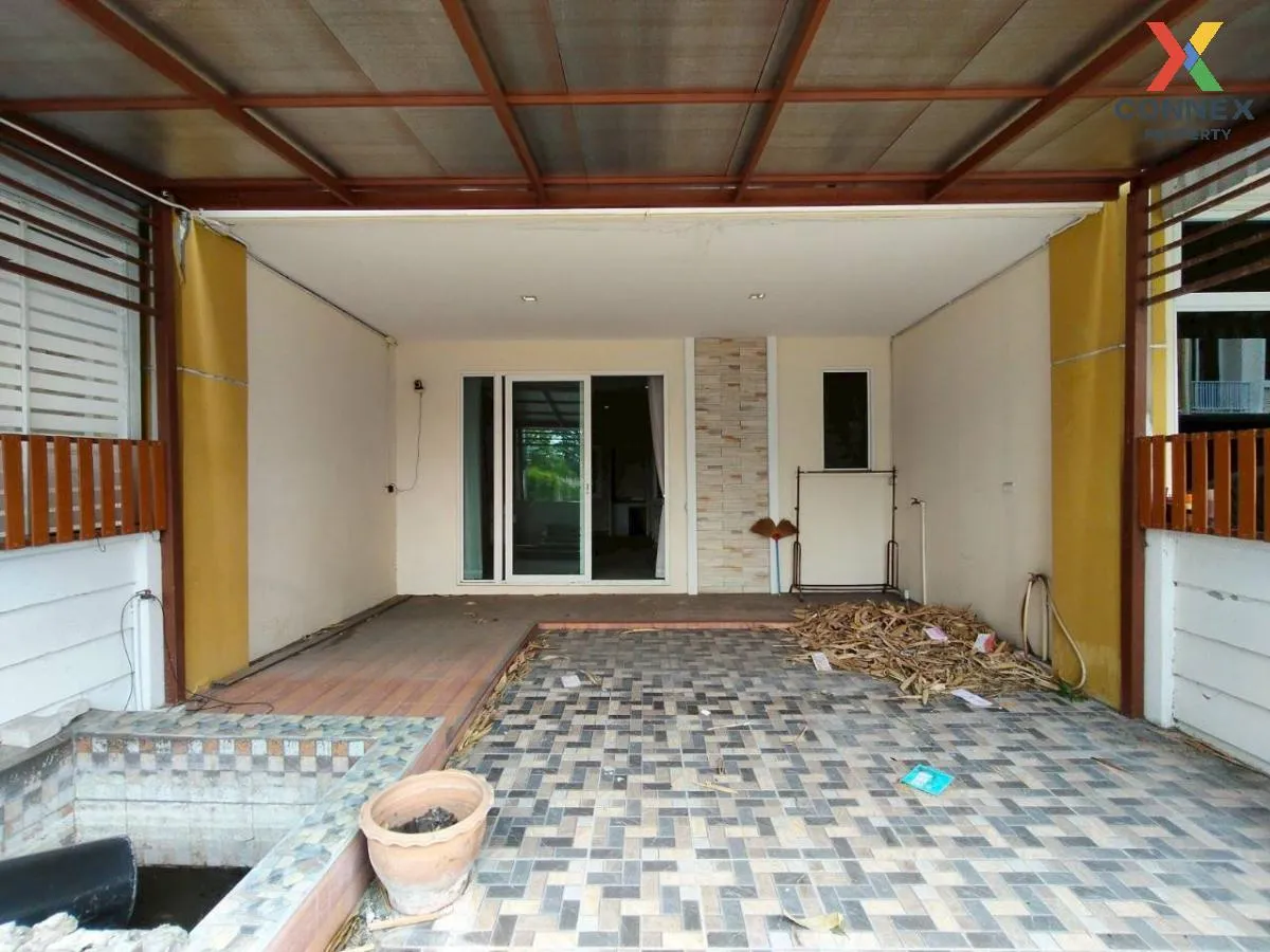 ขายทาวน์เฮ้าส์/ทาวน์โฮม  โกลเด้น ทาวน์ เพชรเกษม หนองค้างพลู เขต ห 4