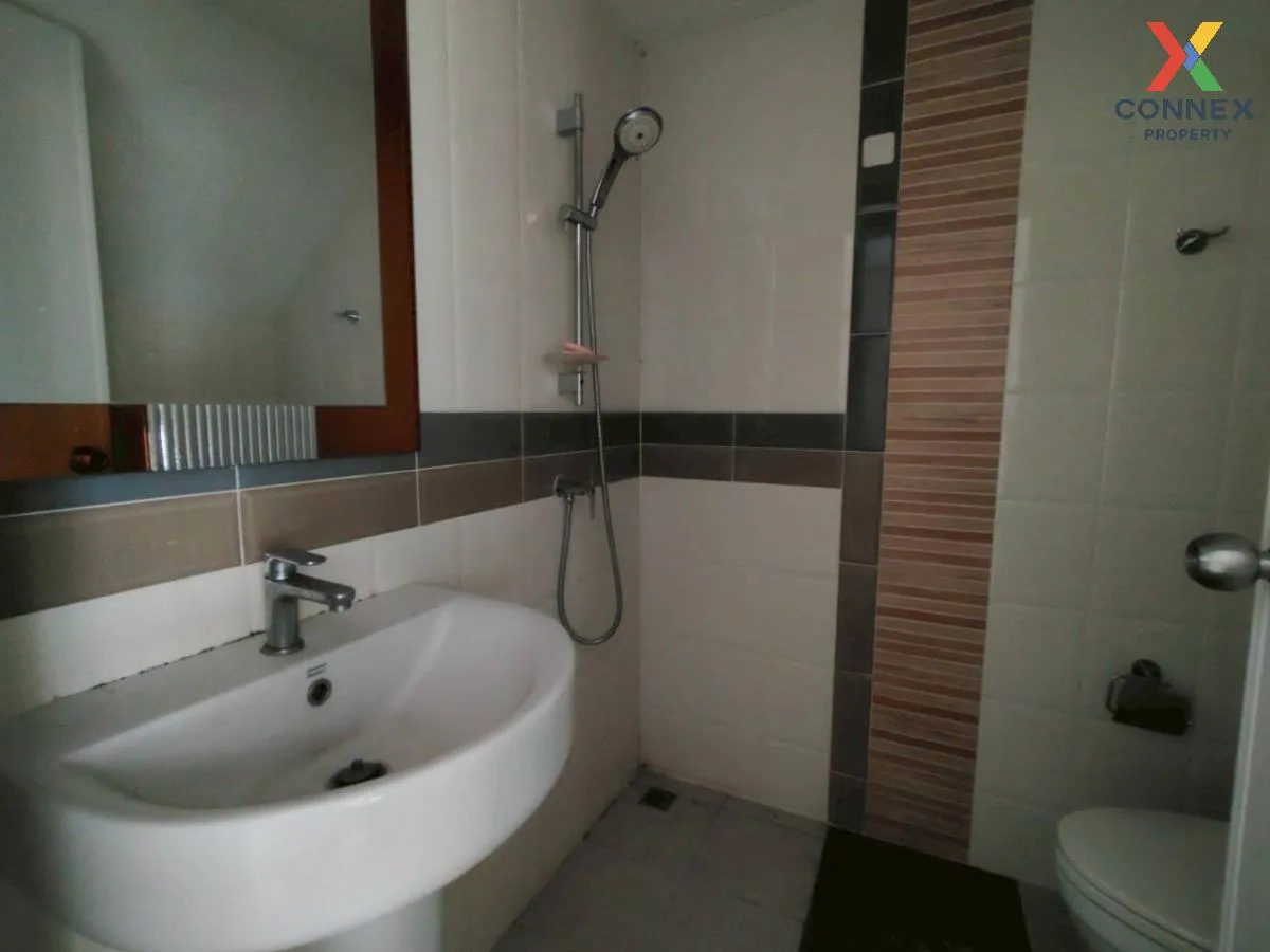 ขายทาวน์เฮ้าส์/ทาวน์โฮม  โกลเด้น ทาวน์ เพชรเกษม หนองค้างพลู เขต ห