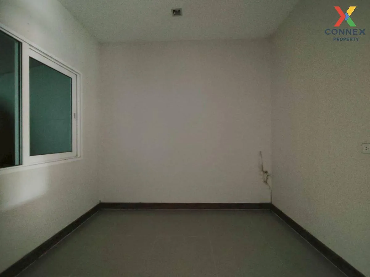 ขายทาวน์เฮ้าส์/ทาวน์โฮม  โกลเด้น ทาวน์ เพชรเกษม หนองค้างพลู เขต ห