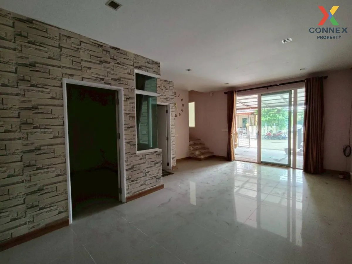 ขายทาวน์เฮ้าส์/ทาวน์โฮม  โกลเด้น ทาวน์ เพชรเกษม หนองค้างพลู เขต ห