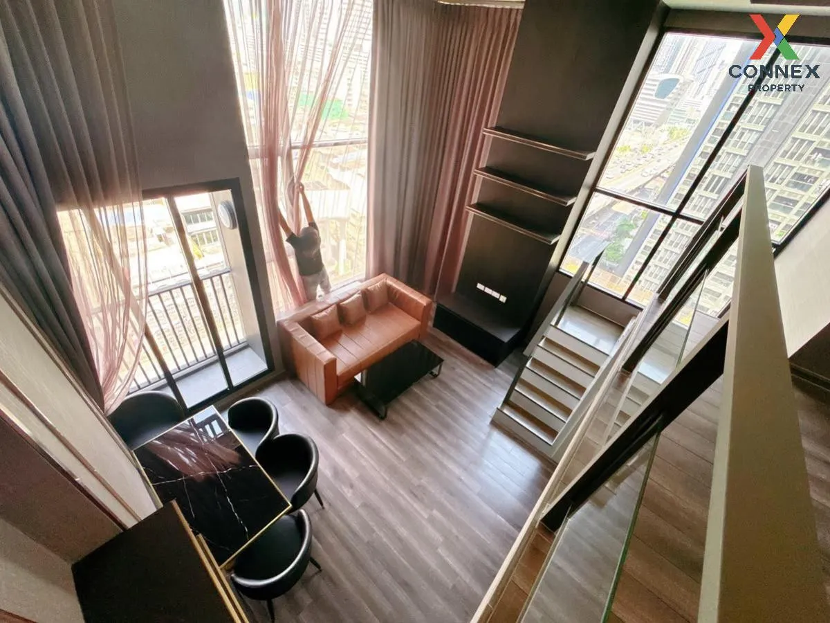 For Sale Condo , KnightsBridge Space Rama 9 , nice view , corner  For Sale Condo , KnightsBridge Space Rama 9 , nice view , corner  1