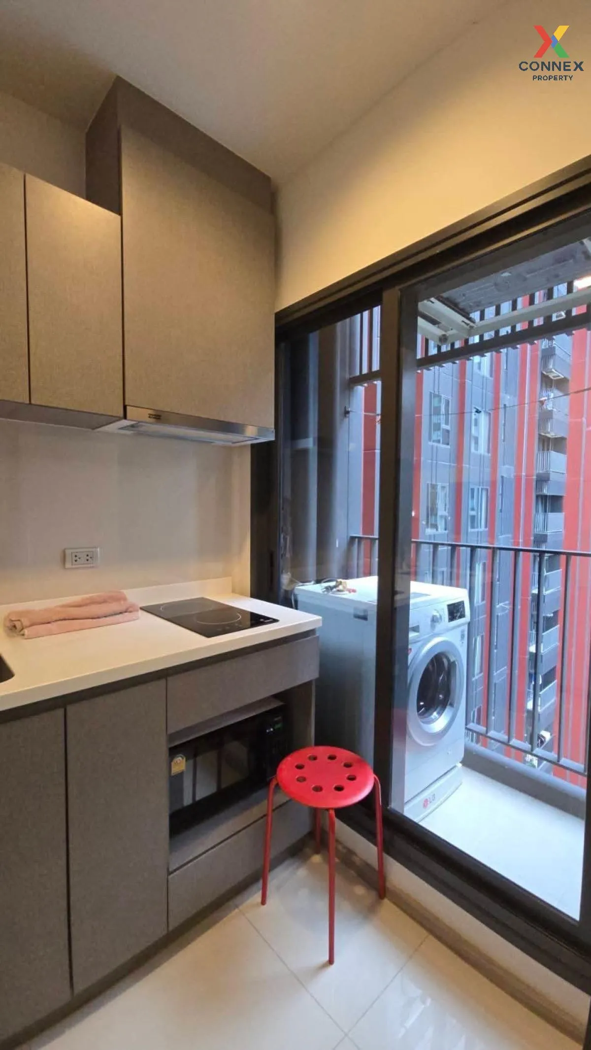 ขายคอนโด  ไลฟ์ อโศก ไฮป์ พระราม 9 ชั้นสูง MRT-พระราม 9 มักกะสัน เ 3