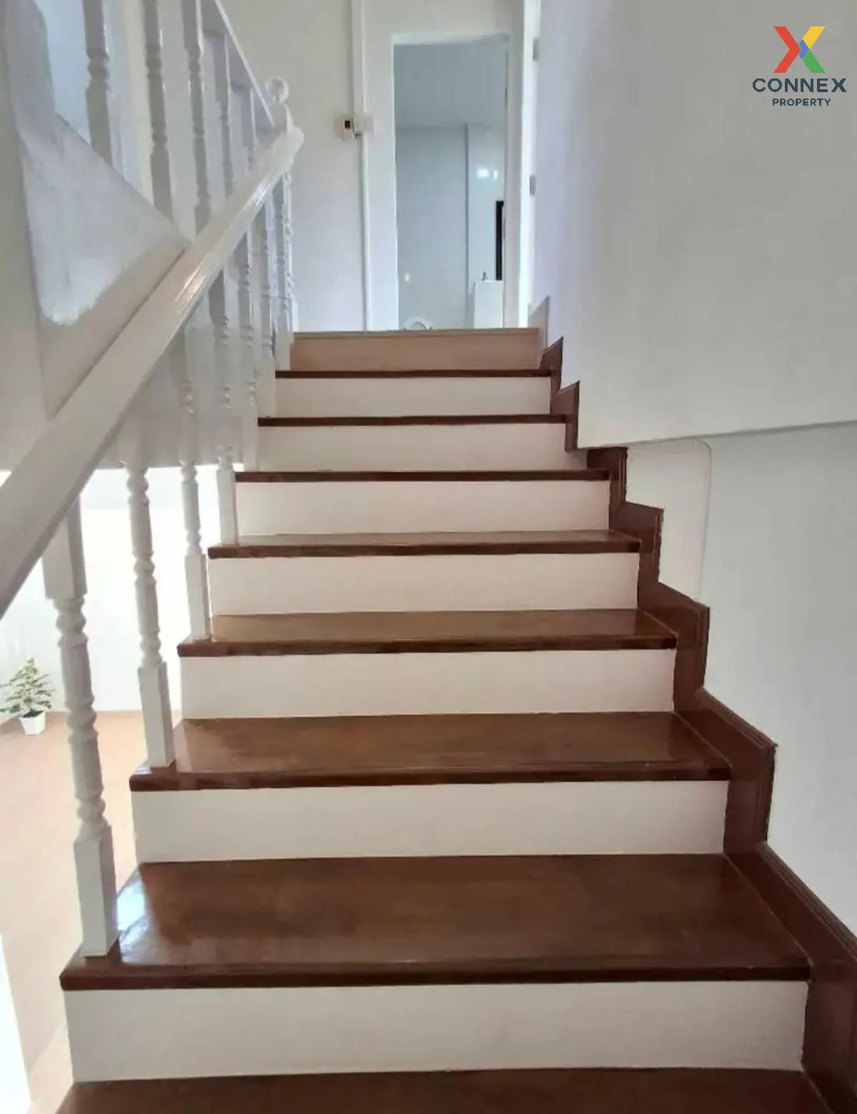 ขายบ้าน  บ้านมนรดา 2 หน้ากว้าง บางบัวทอง บางบัวทอง นนทบุรี CX-124