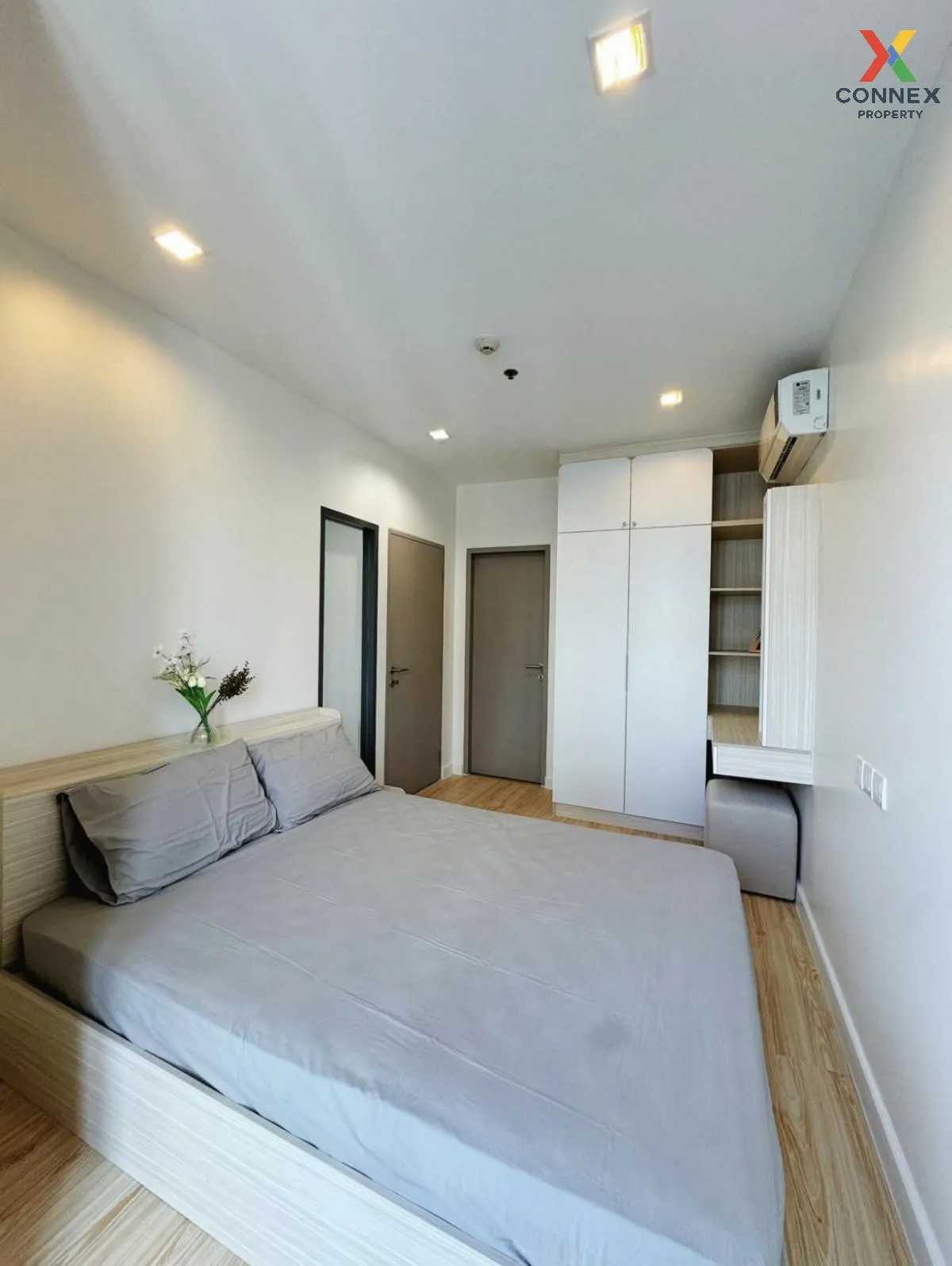 For Sale Condo , Ideo Mobi Sukhumvit , nice view , BTS-On Nut , B