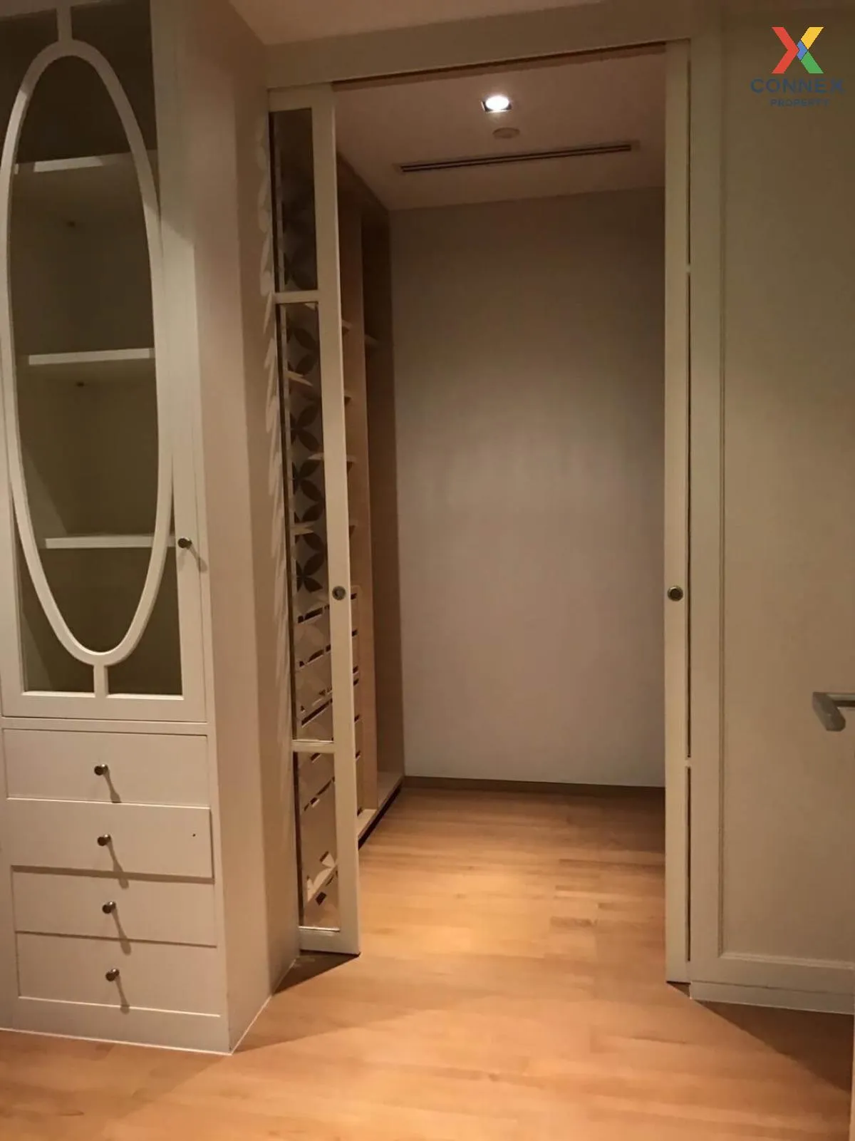 For Rent Condo , Saladaeng Residence , BTS-Sala Daeng , Silom , B