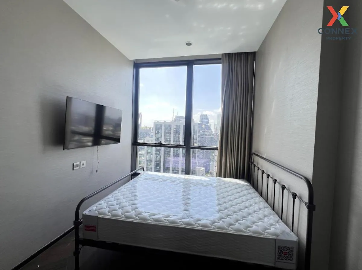 For Rent Condo , The Esse Sukhumvit 36 , nice view , high floor , 3