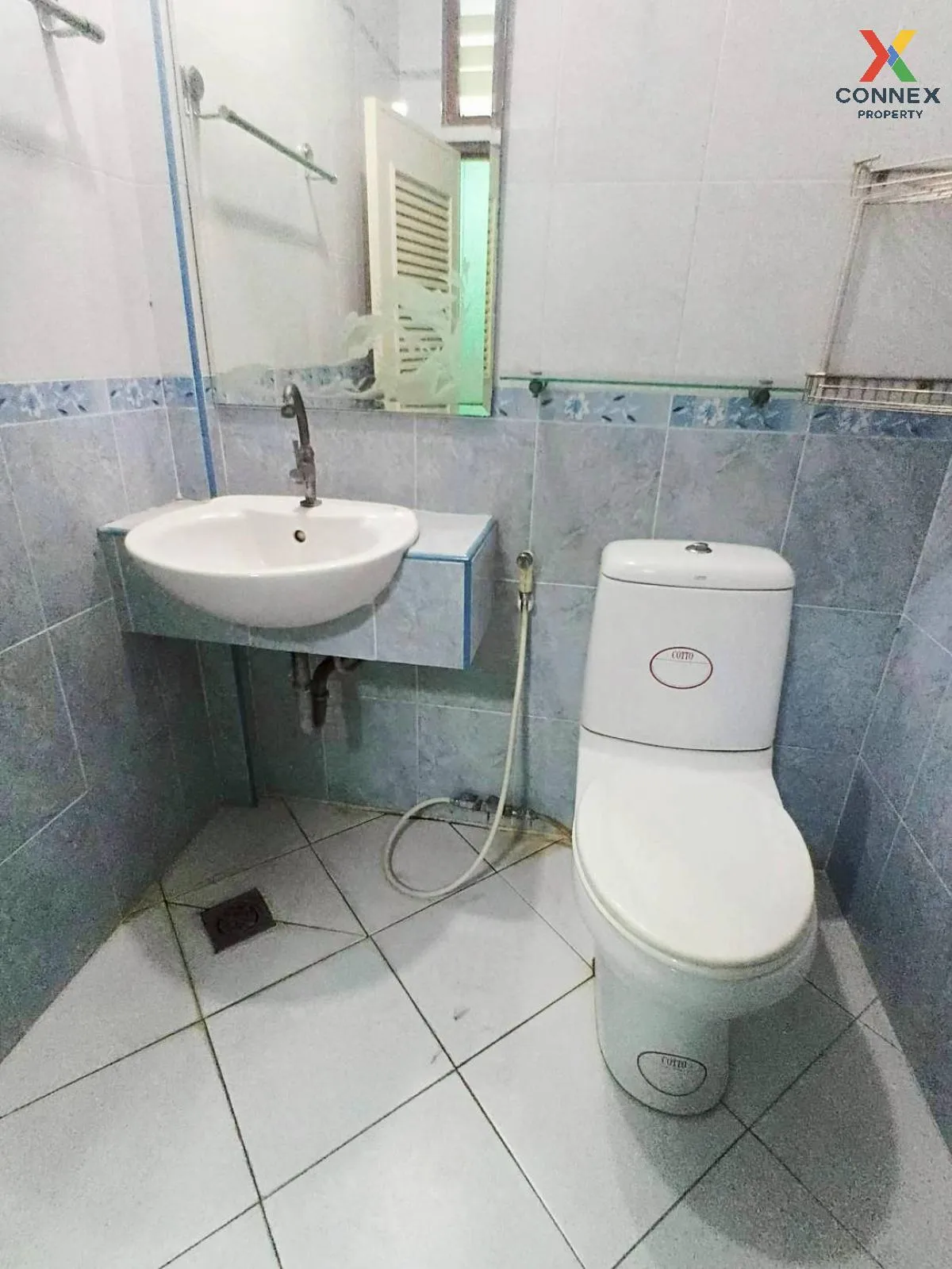 For Sale Townhouse/Townhome  , Sinthawee Ngam Charoen , Tha Kham 