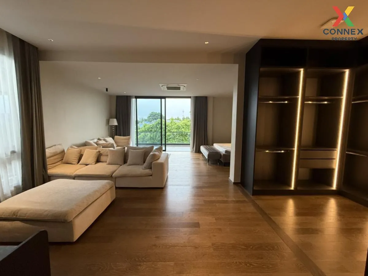 เช่าบ้าน  ศิรนินทร์ เรสซิเดนเซส พัฒนาการ MRT-กลันตัน (สายสีเหลือง