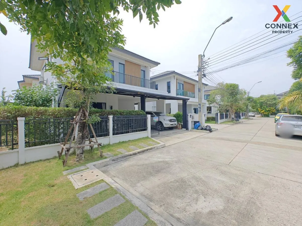 ขายบ้าน  เซนโทร วงแหวน - จตุโชติ ห้องมุม หน้ากว้าง สามวาตะวันตก เ 3