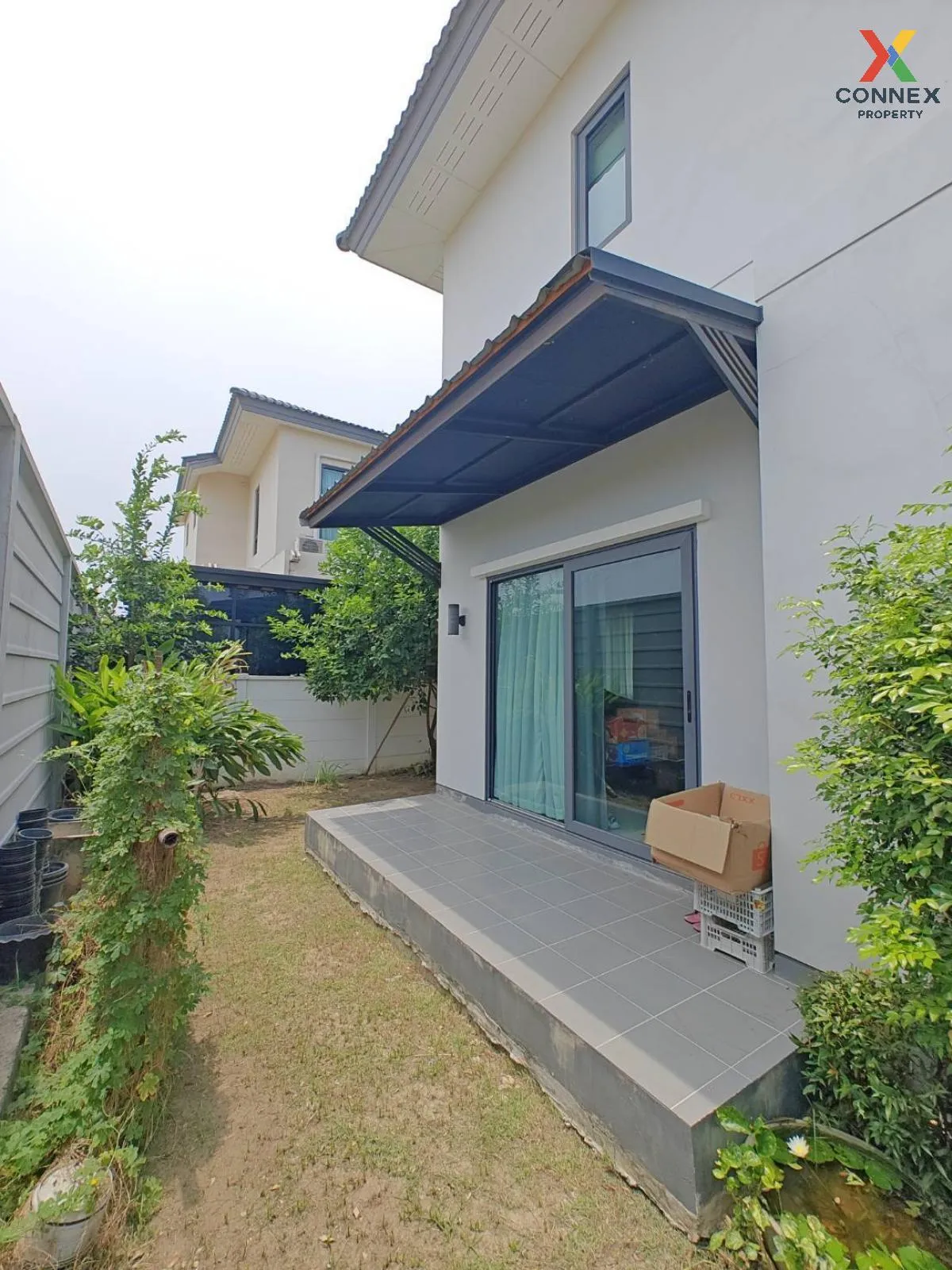 ขายบ้าน  เซนโทร วงแหวน - จตุโชติ ห้องมุม หน้ากว้าง สามวาตะวันตก เ