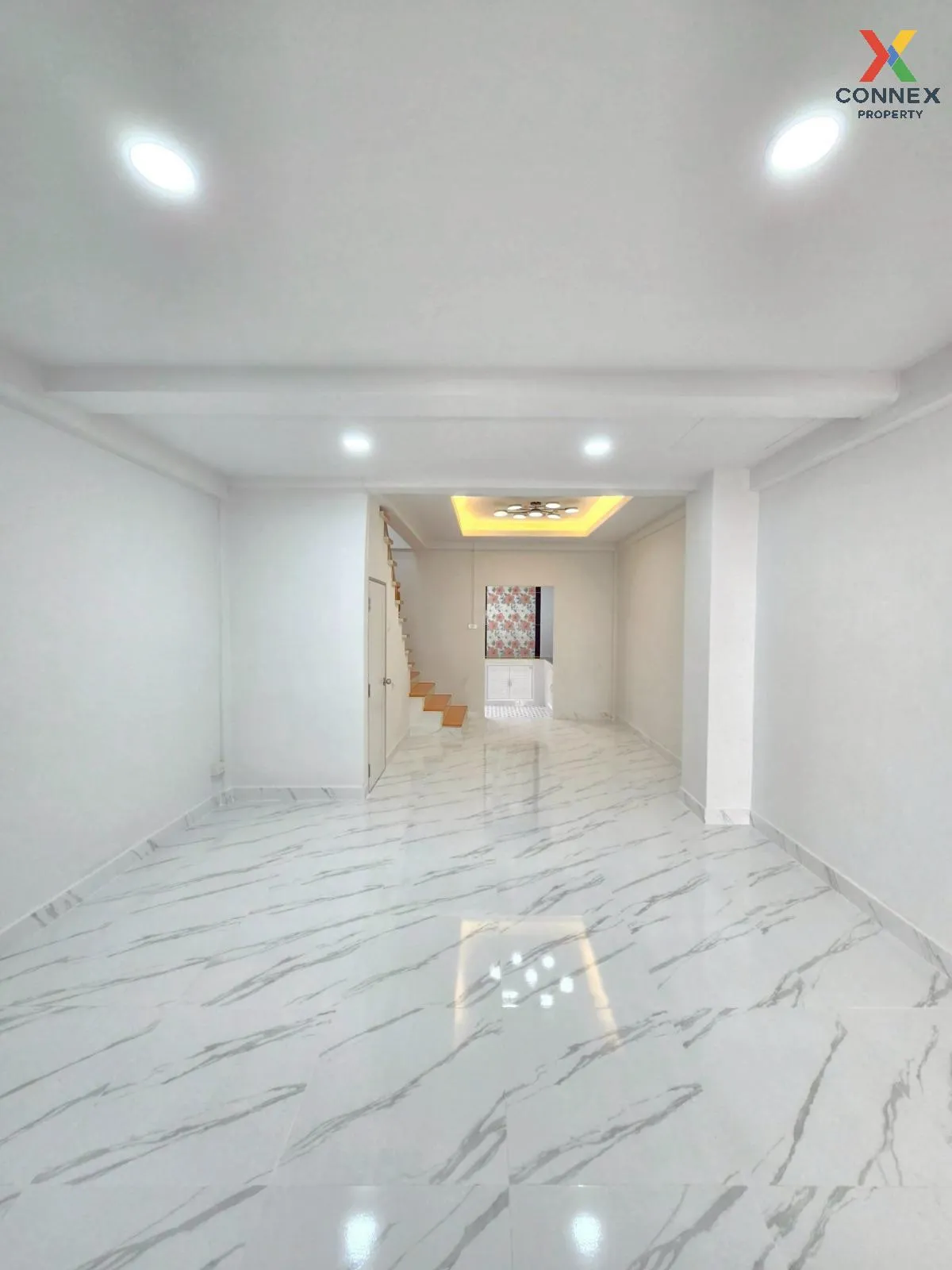 ขายทาวน์เฮ้าส์/ทาวน์โฮม  บ้านแสงตะวัน บึงน้ำรักษ์ ธัญบุรี ปทุมธาน