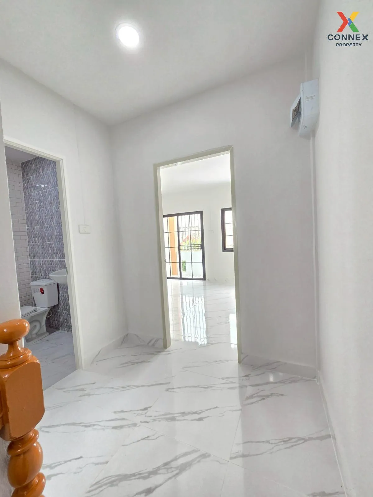 ขายทาวน์เฮ้าส์/ทาวน์โฮม  บ้านแสงตะวัน บึงน้ำรักษ์ ธัญบุรี ปทุมธาน