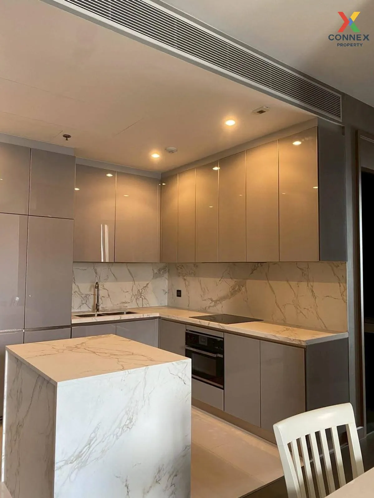 For Rent Condo , The Esse at Singha Complex , MRT-Phetchaburi , B 1