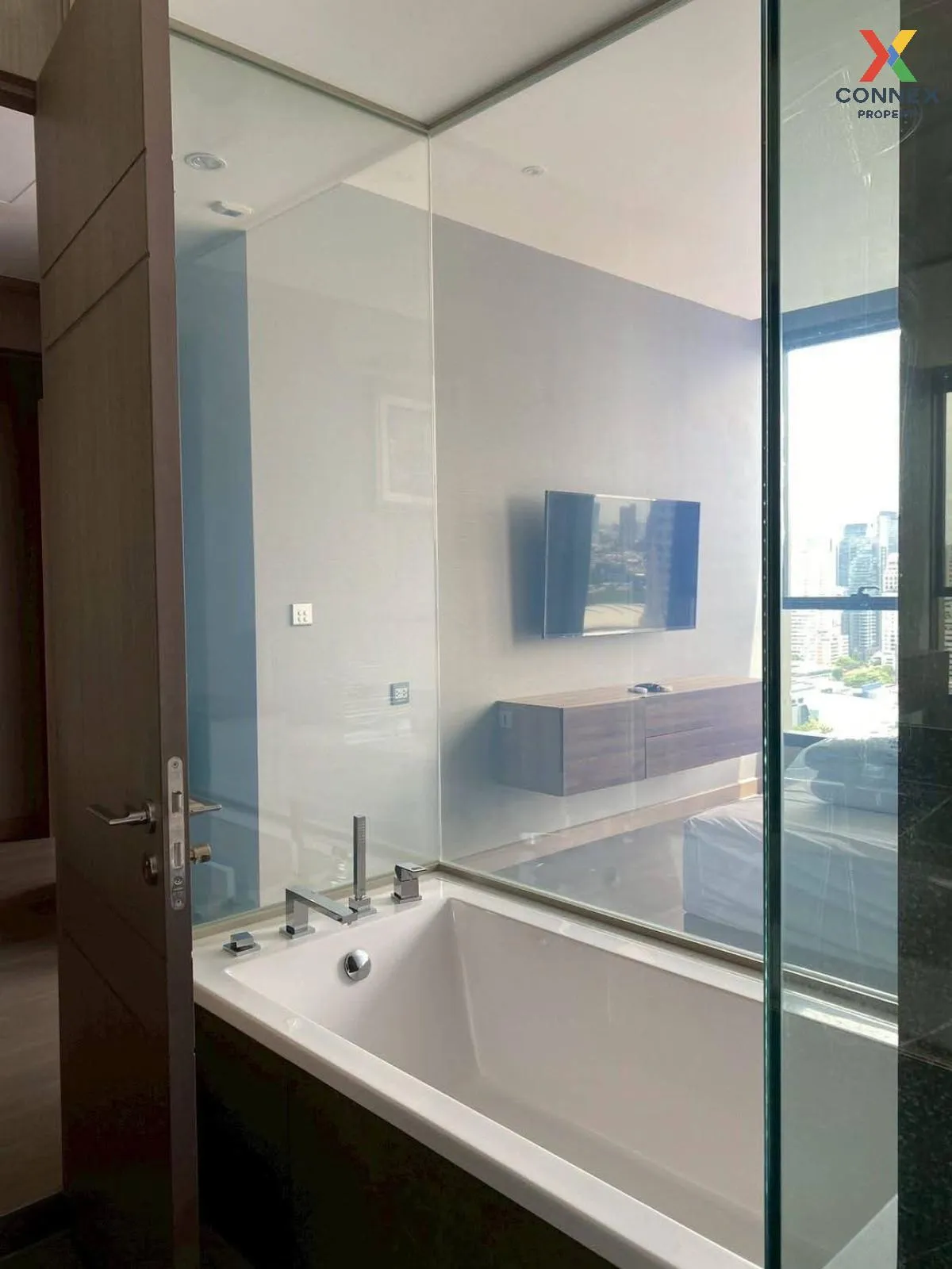 For Rent Condo , The Esse at Singha Complex , MRT-Phetchaburi , B