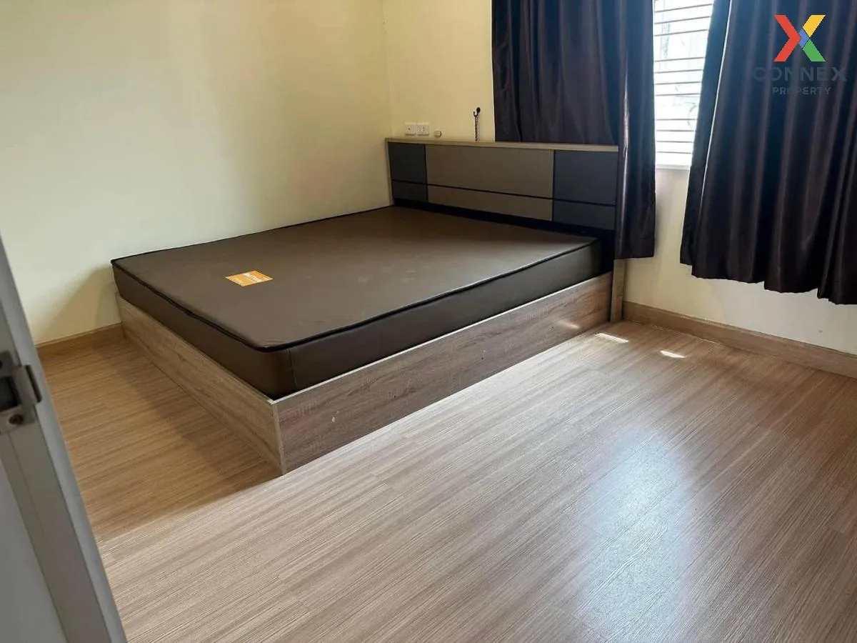 For Rent Townhouse/Townhome  , Casa City Bangna , wide frontage ,