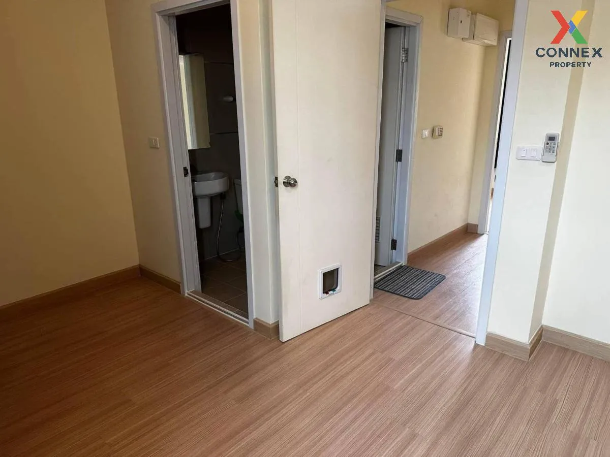 For Rent Townhouse/Townhome  , Casa City Bangna , wide frontage ,