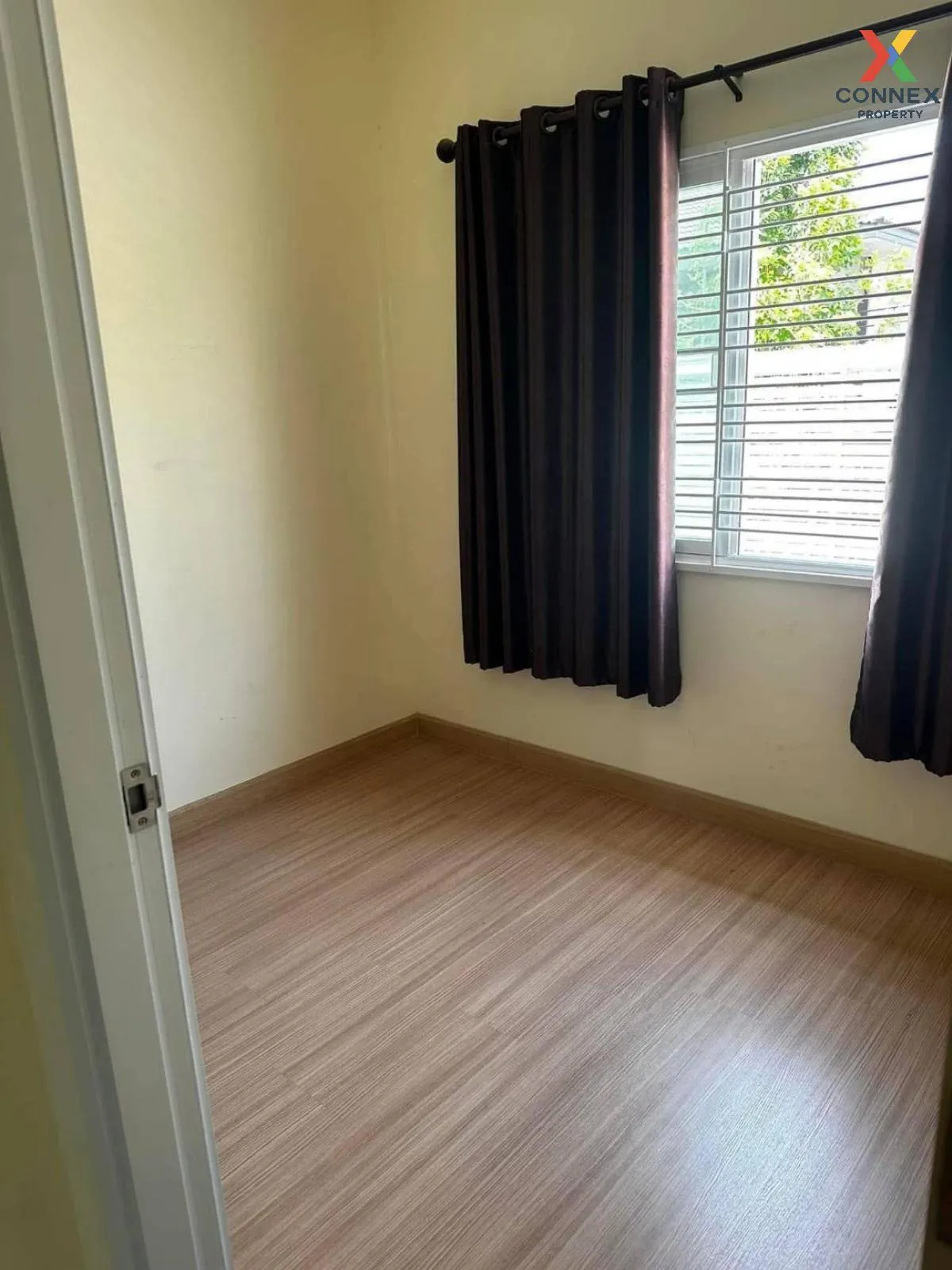 For Rent Townhouse/Townhome  , Casa City Bangna , wide frontage ,