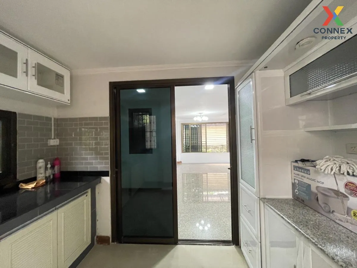 For Sale House , Supalai Grand Lake , nice view , Saen Saep , Min