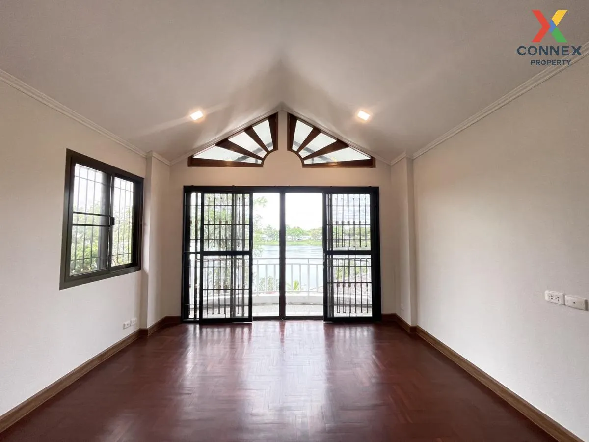 For Sale House , Supalai Grand Lake , nice view , Saen Saep , Min