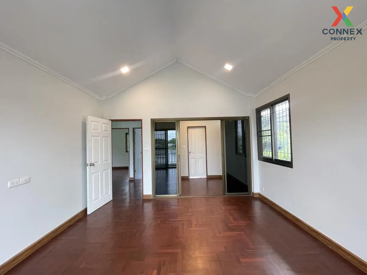 For Sale House , Supalai Grand Lake , nice view , Saen Saep , Min