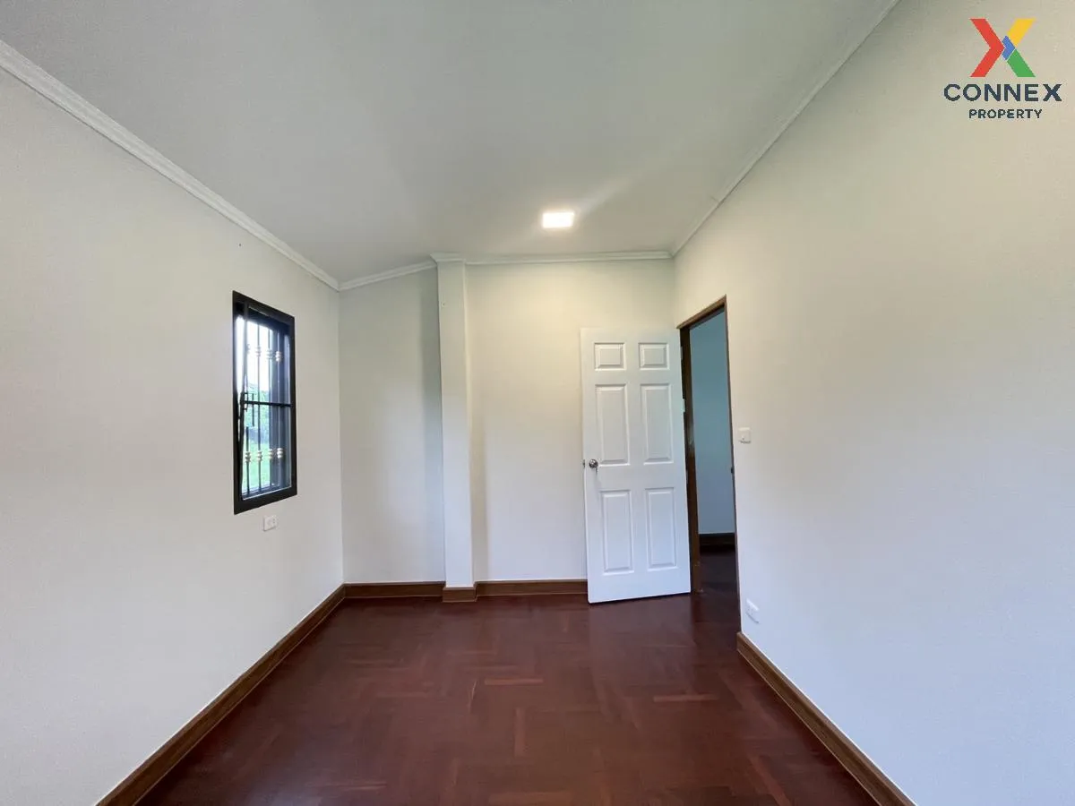 For Sale House , Supalai Grand Lake , nice view , Saen Saep , Min