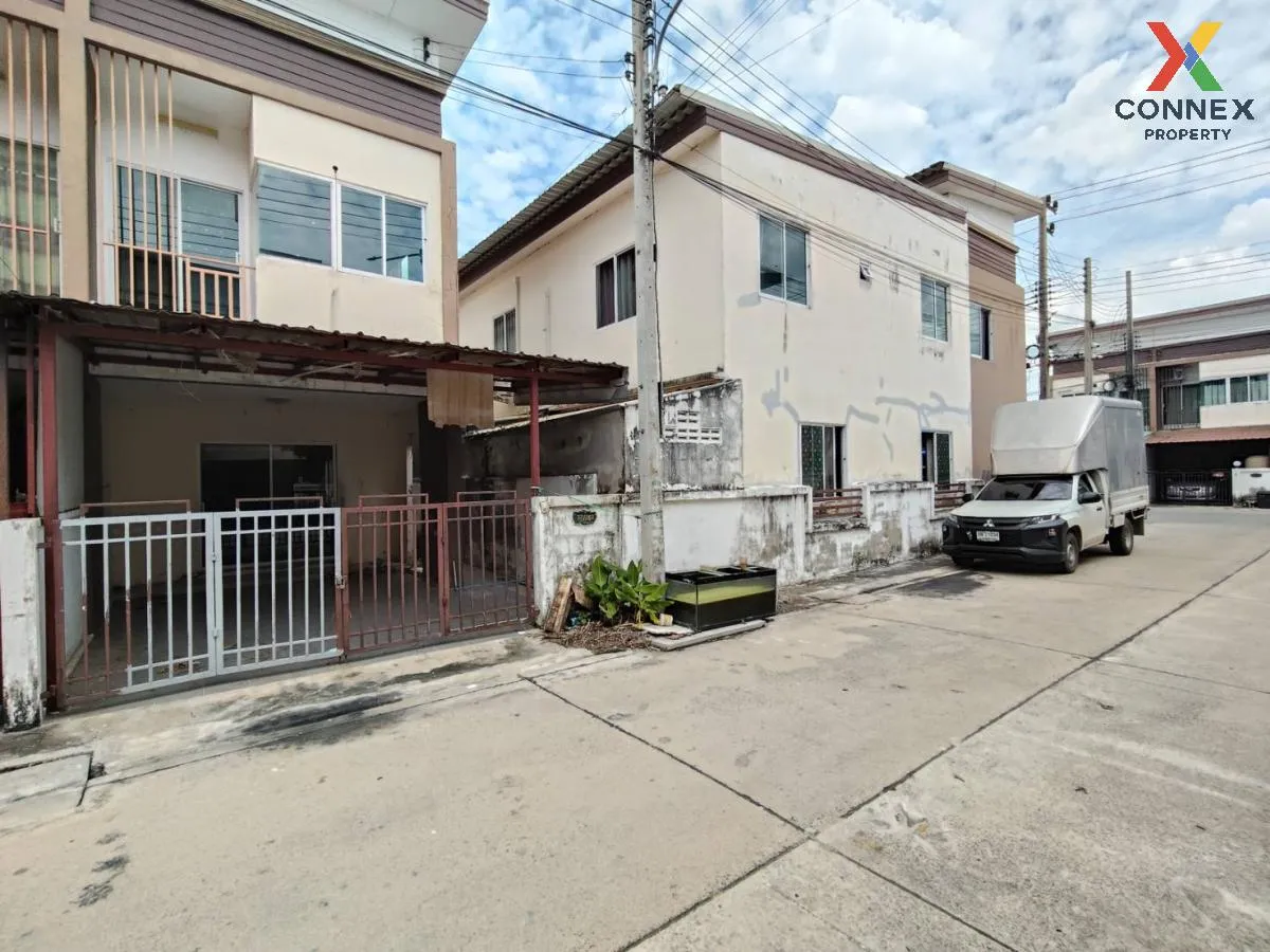 For Sale Townhouse/Townhome  , K.C. Cluster Nimitmai , wide front 2