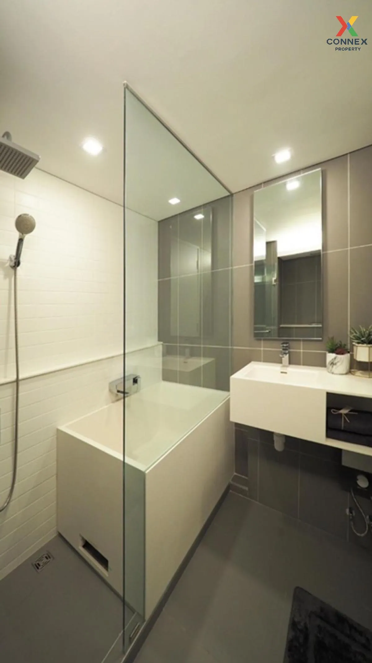 เช่าคอนโด  ไซมิส สุขุมวิท 48 BTS-อ่อนนุช พระโขนง เขต คลองเตย กรุง