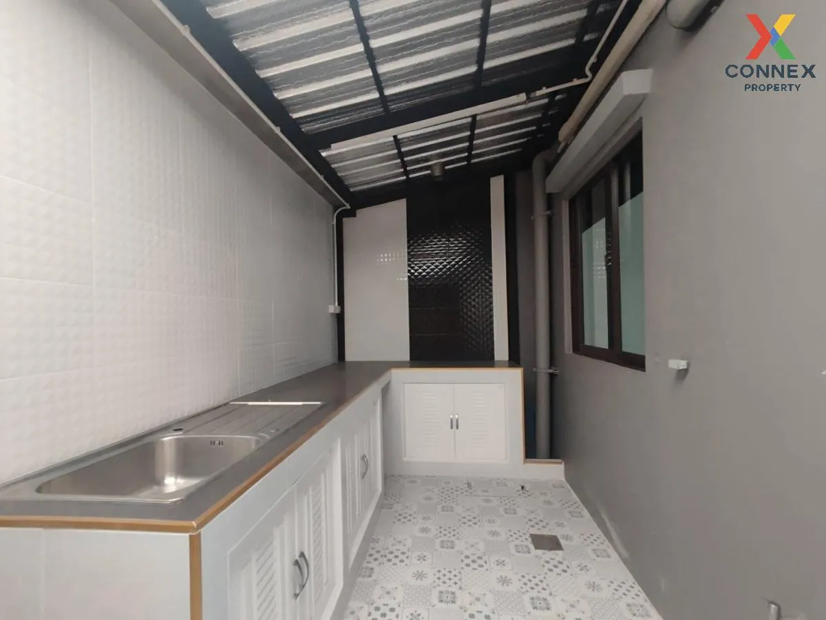 ขายทาวน์เฮ้าส์/ทาวน์โฮม  พลีโน่ บางนา - อ่อนนุช ราชาเทวะ บางพลี ส